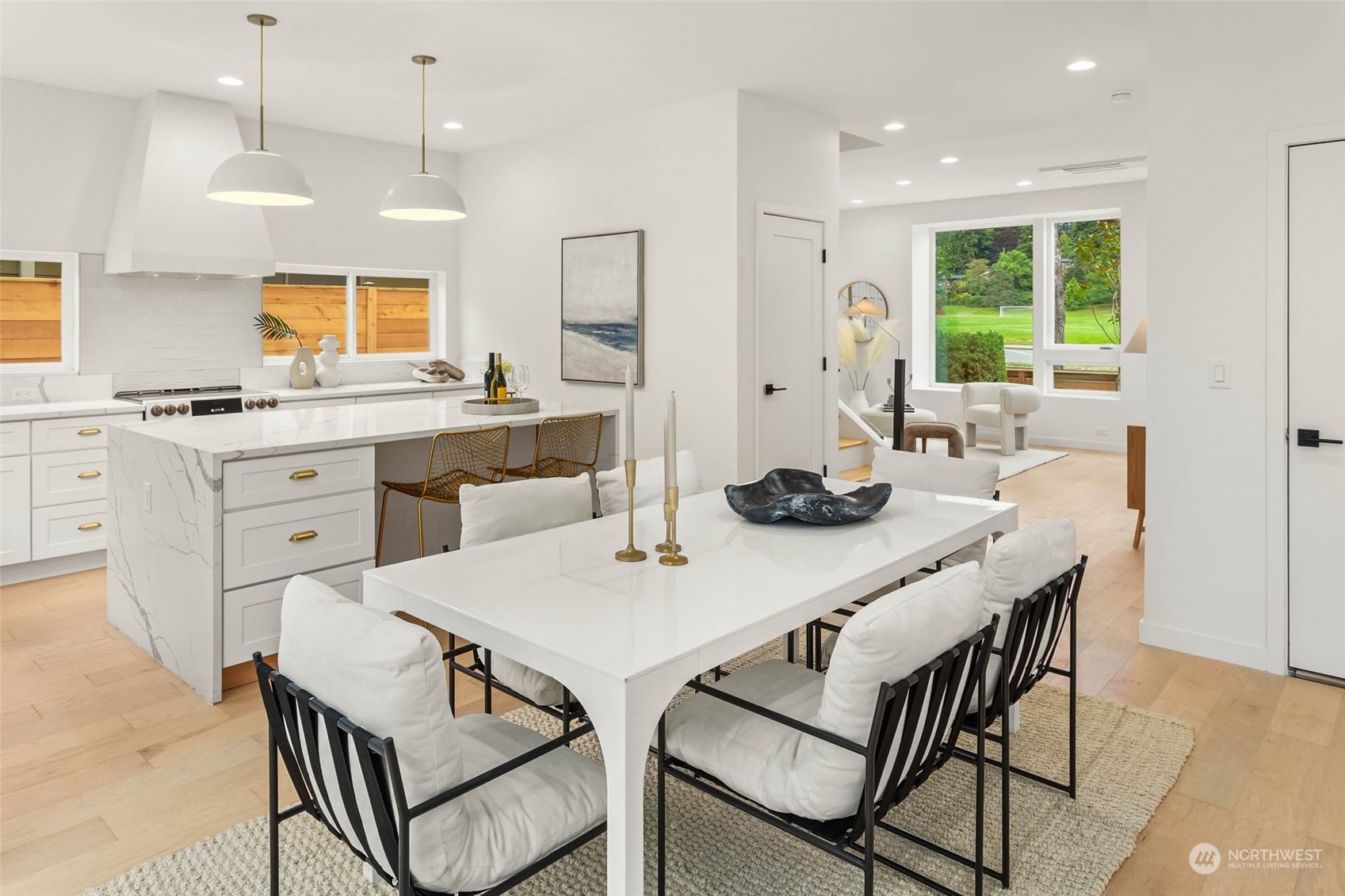 property viewer photo 11