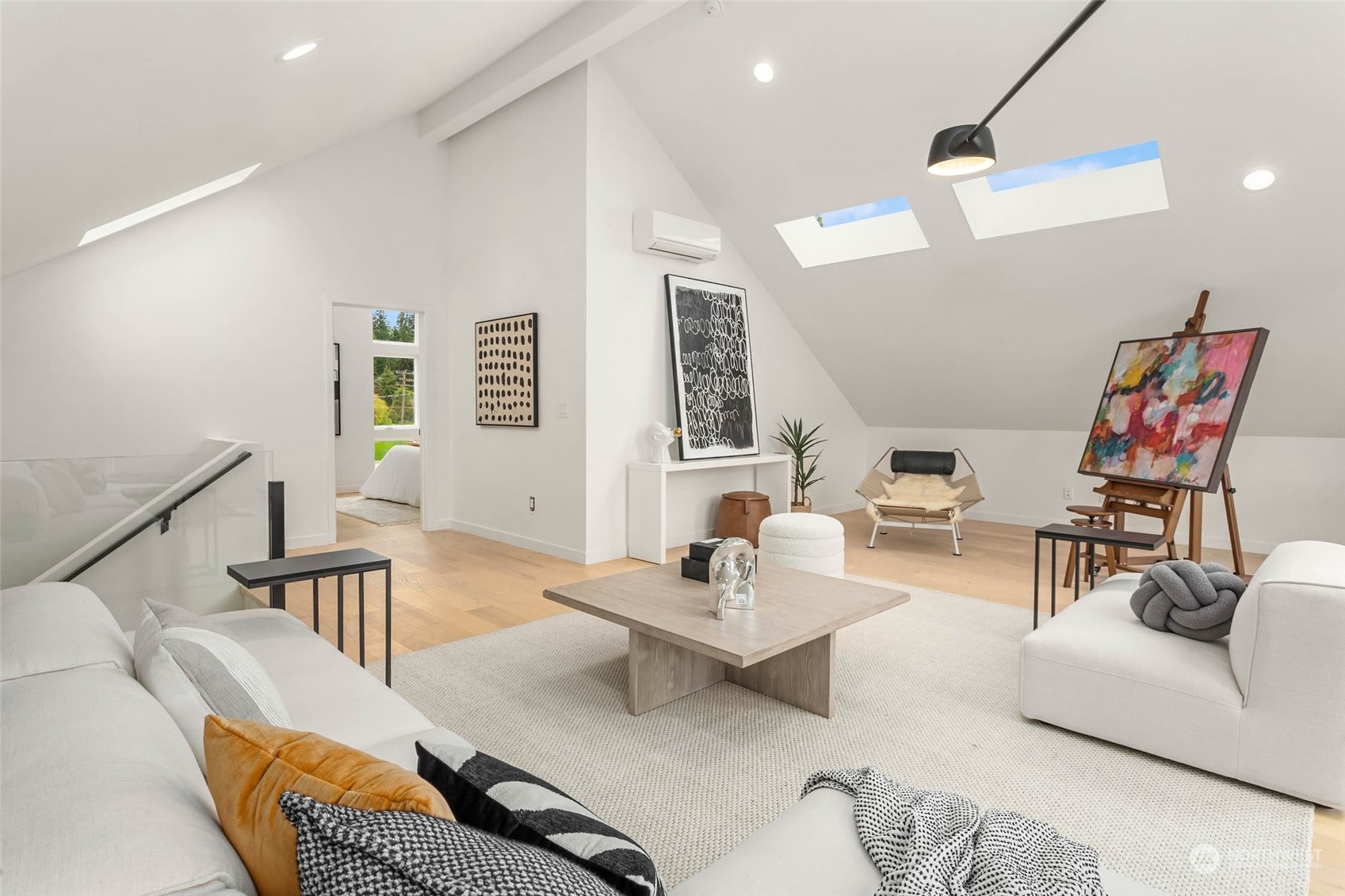 property viewer photo 22