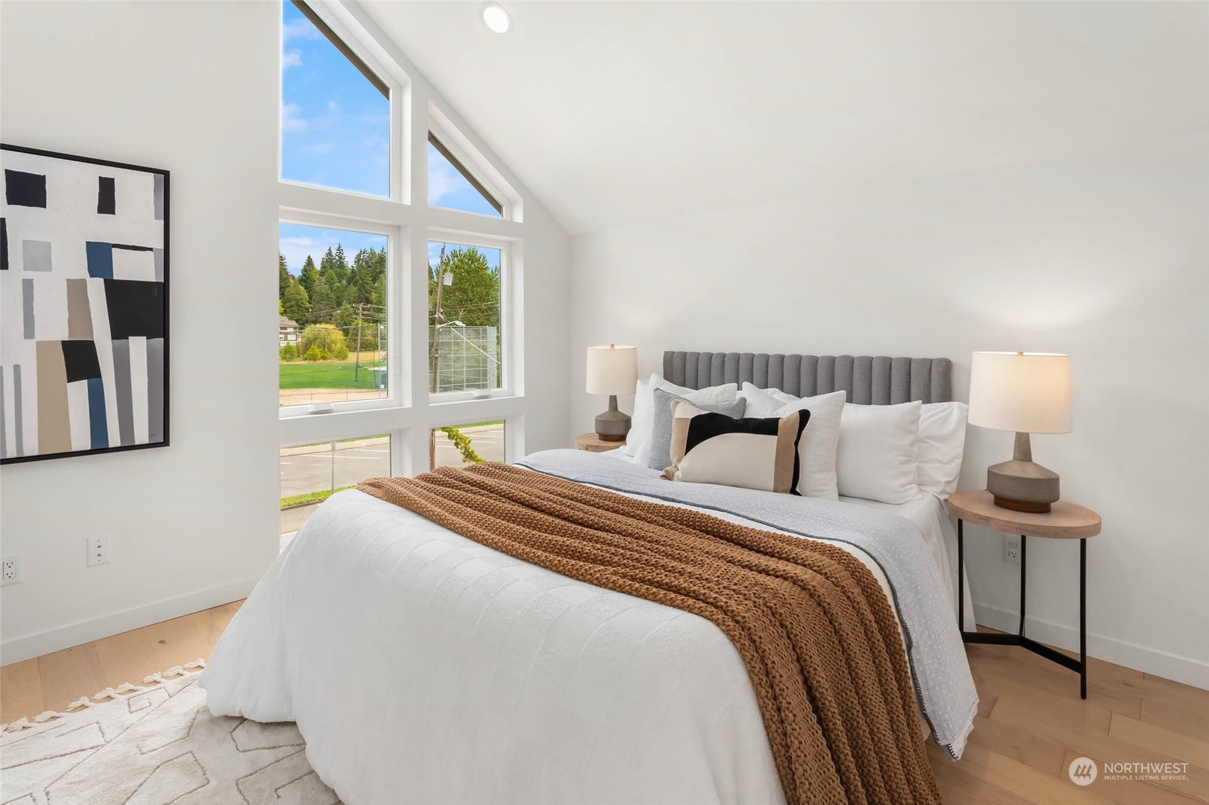 property viewer photo 23