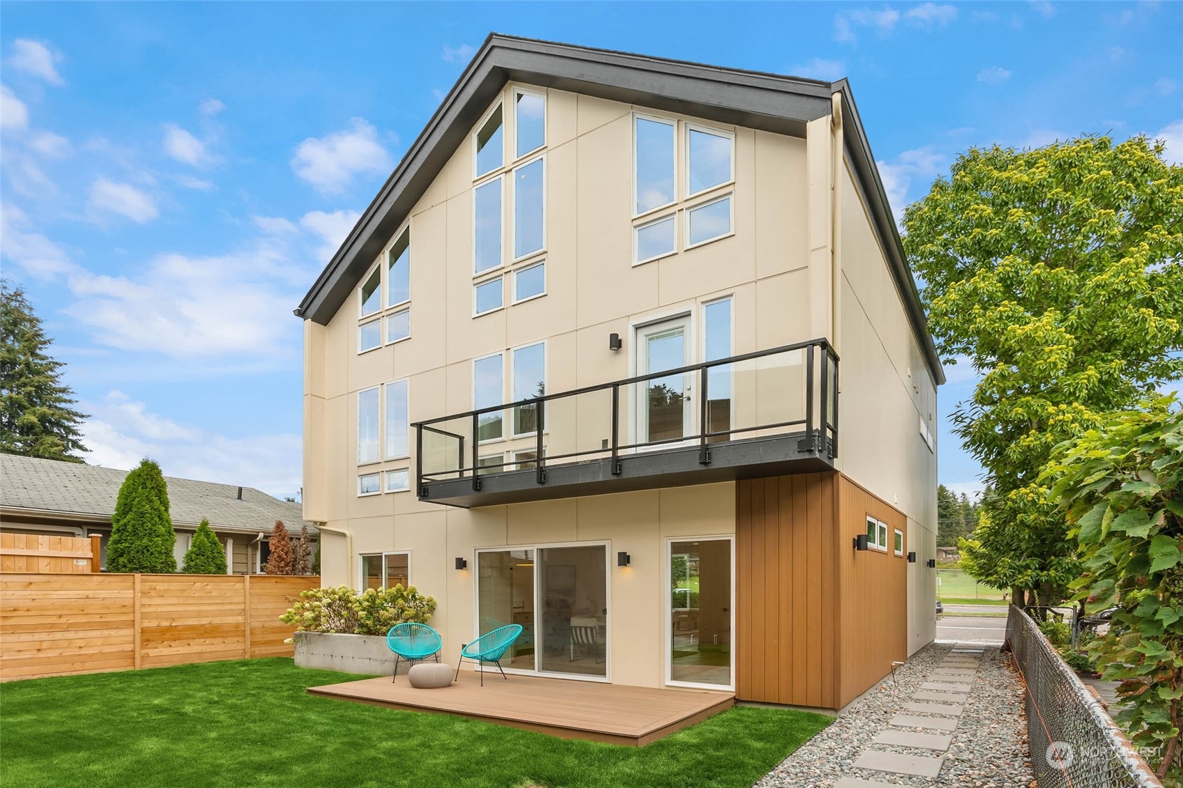 property viewer photo 28