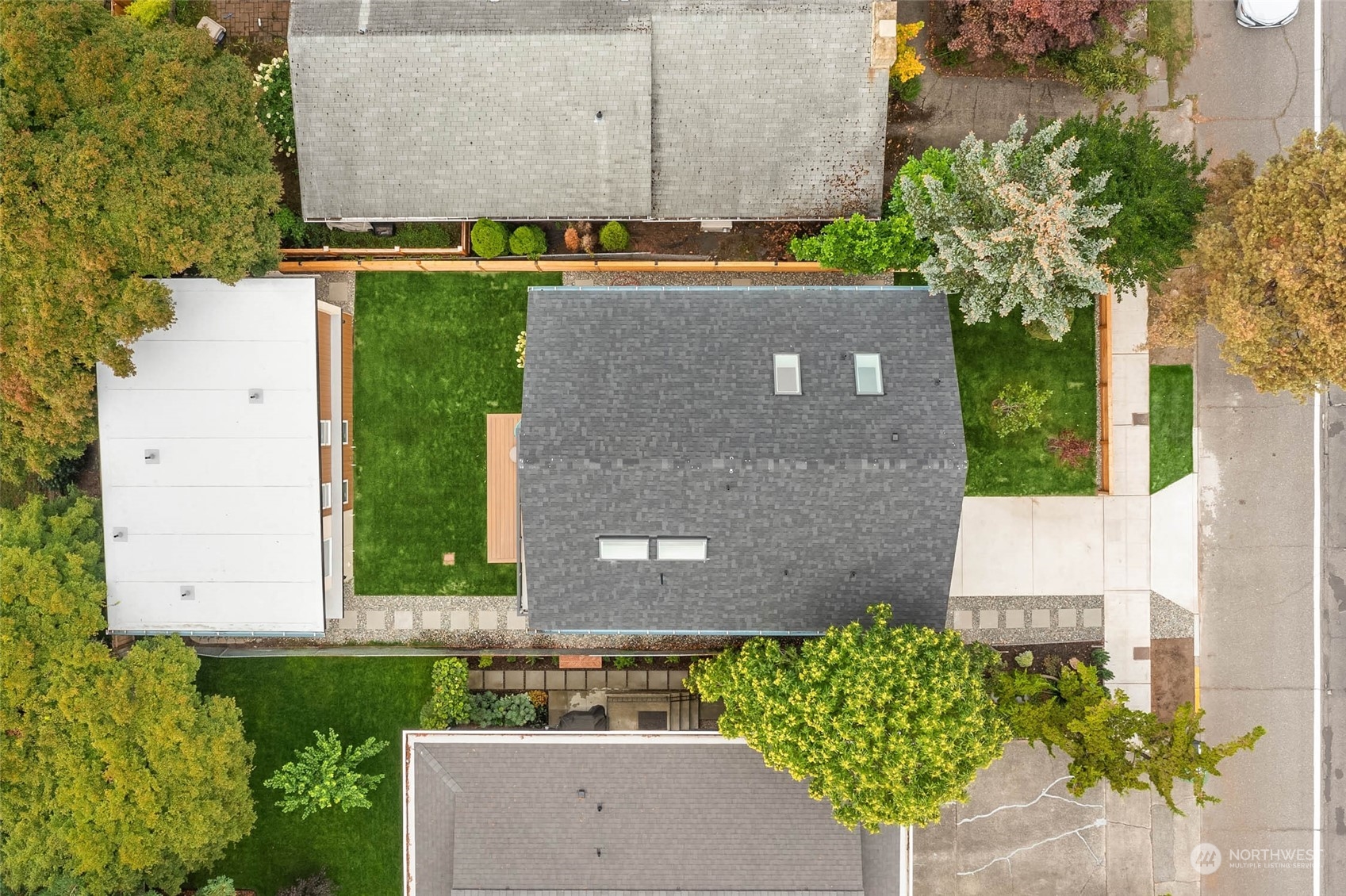 property viewer photo 29