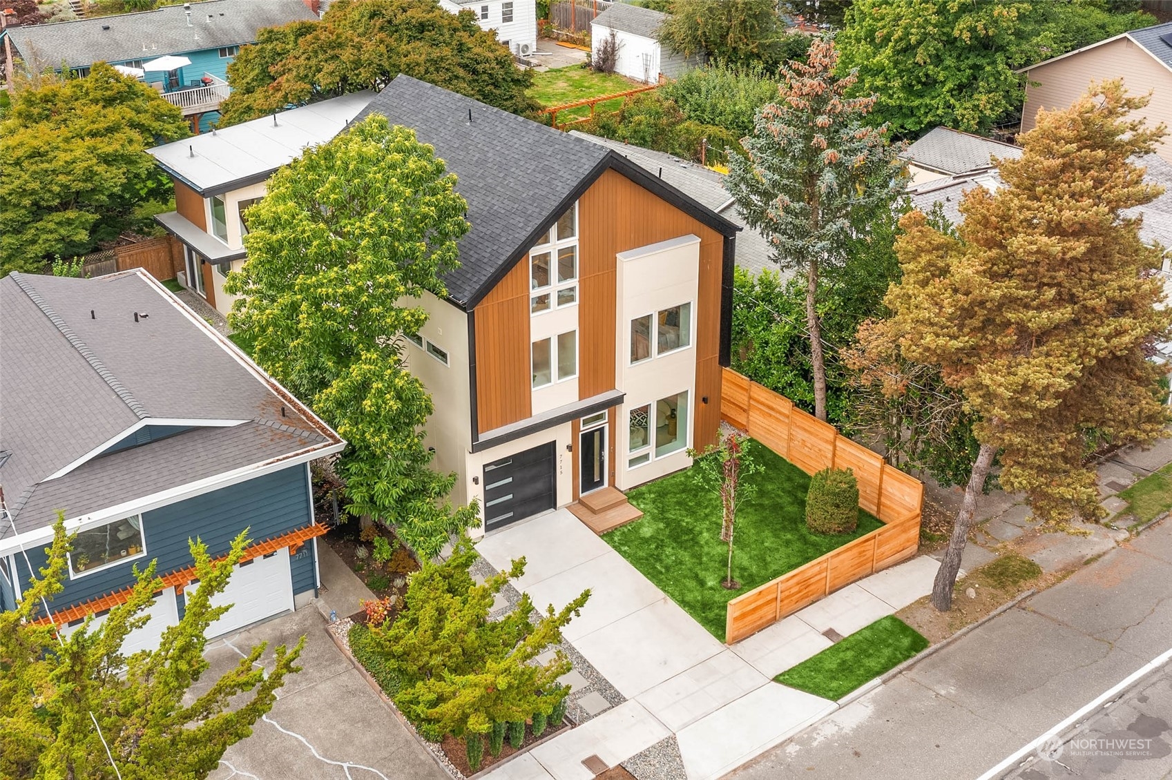 property viewer photo 31