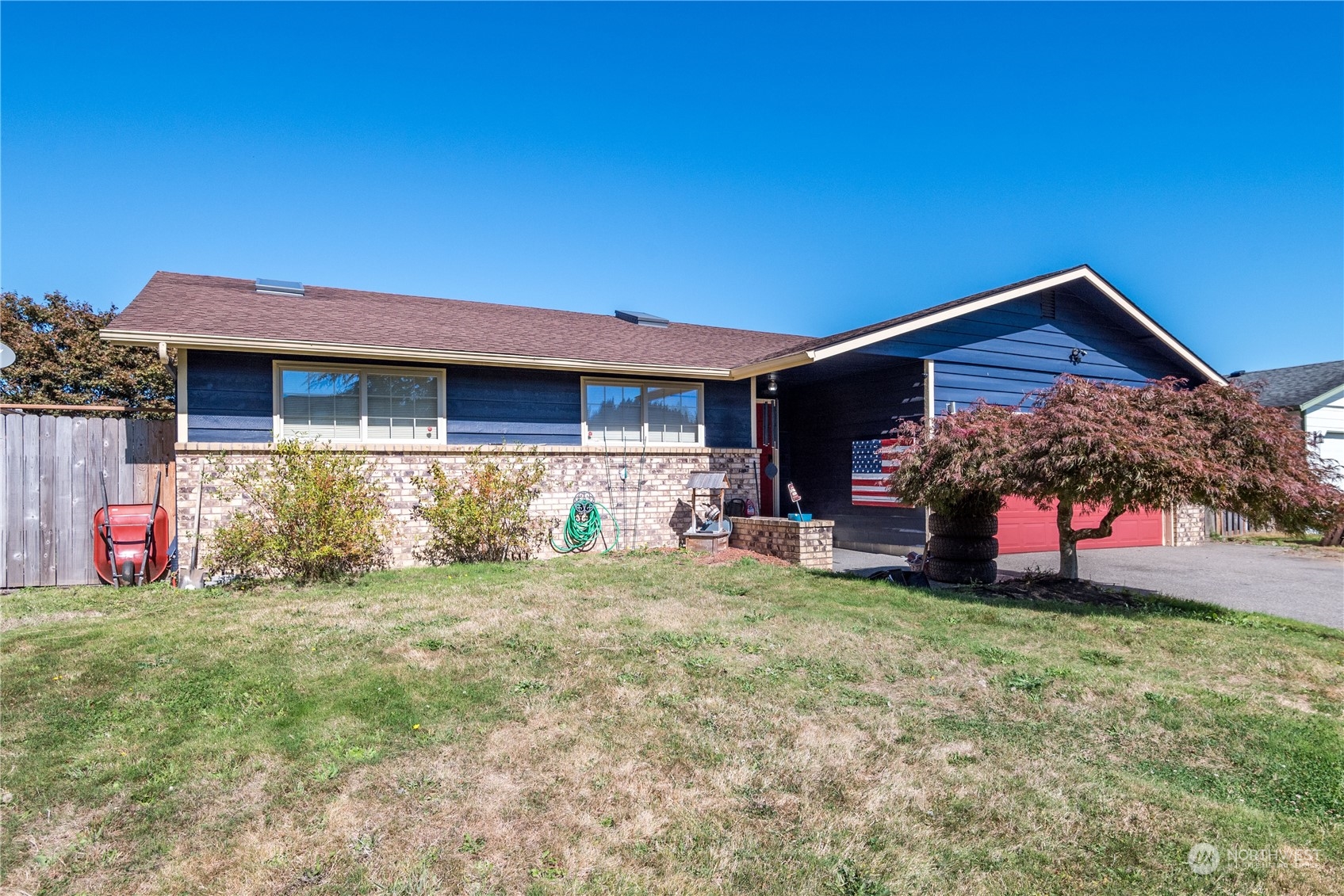 property viewer photo 2