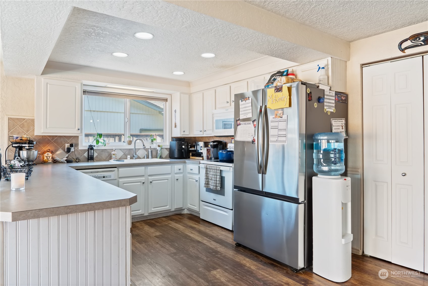 property viewer photo 9