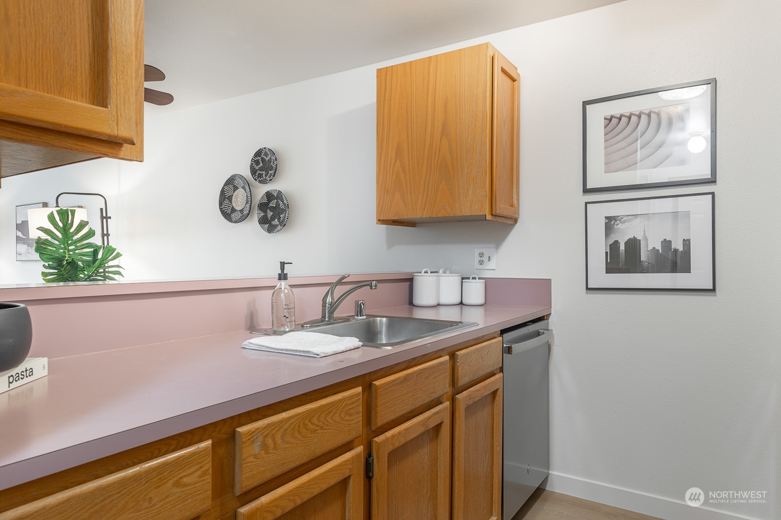 property viewer photo 14