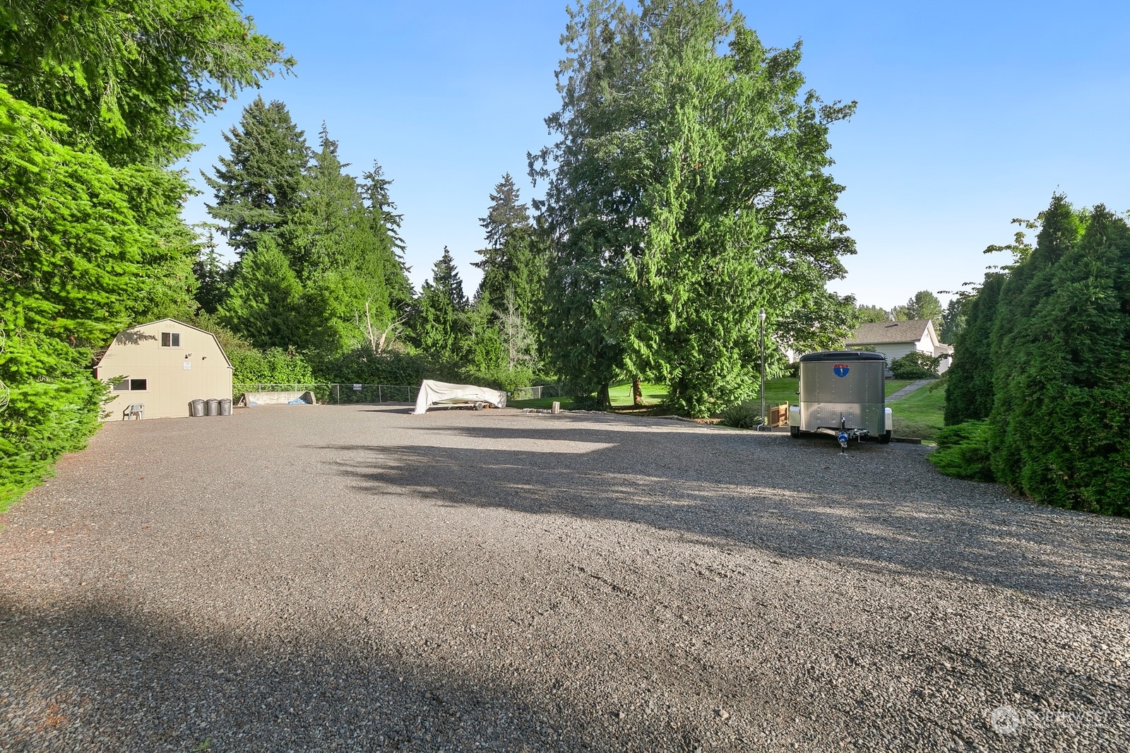 property viewer photo 28