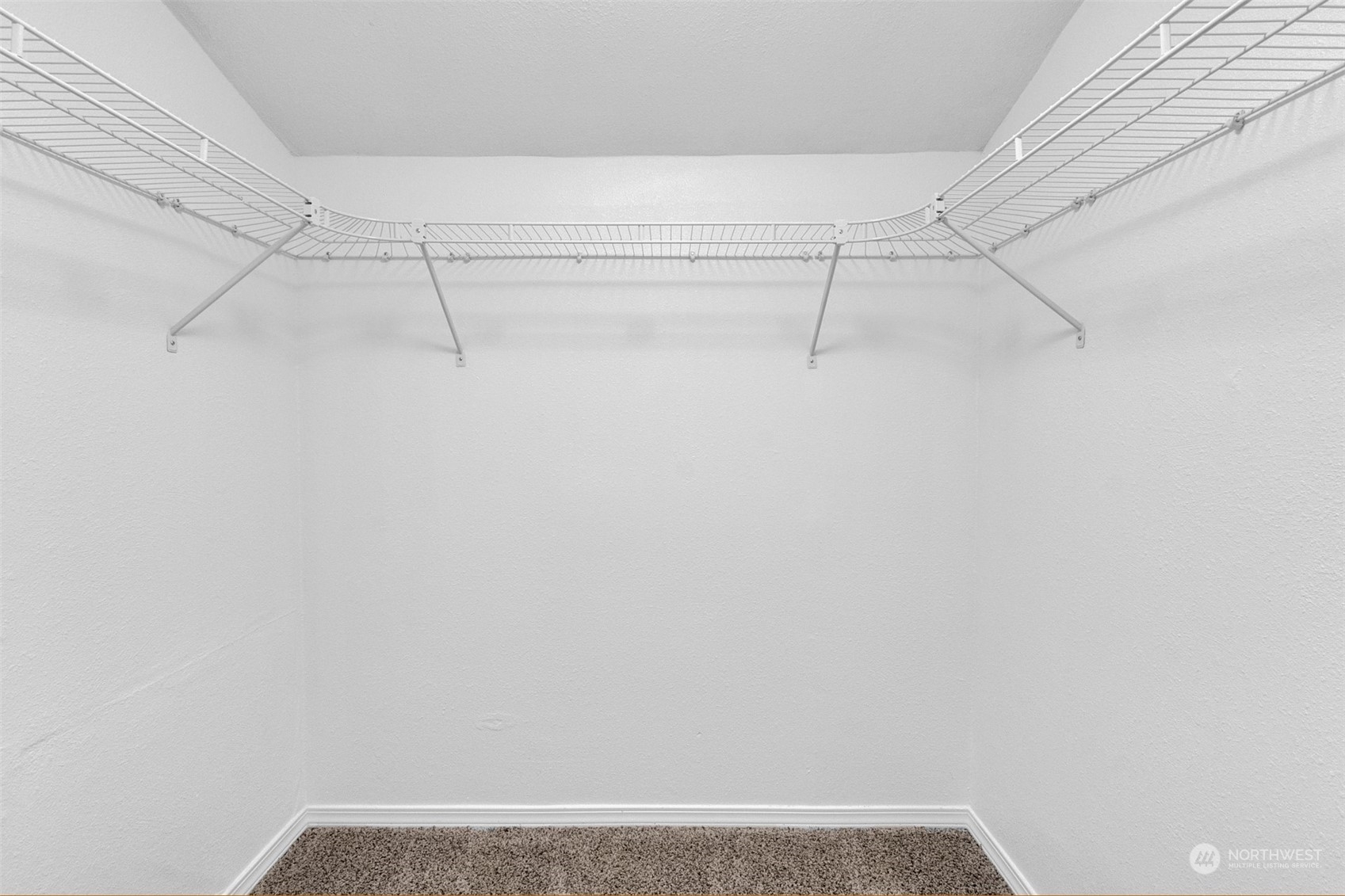 property viewer photo 13