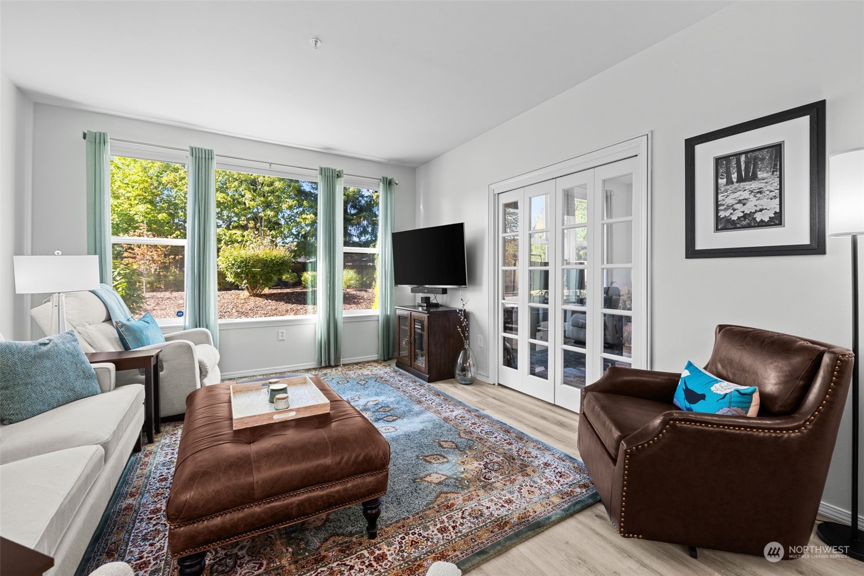 property viewer photo 19