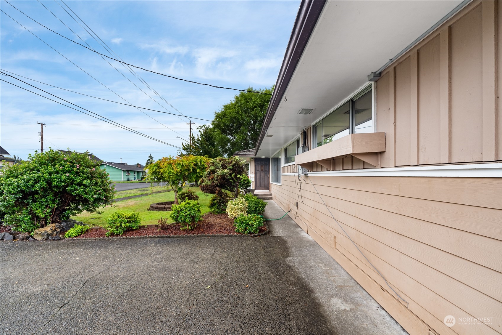 property viewer photo 18