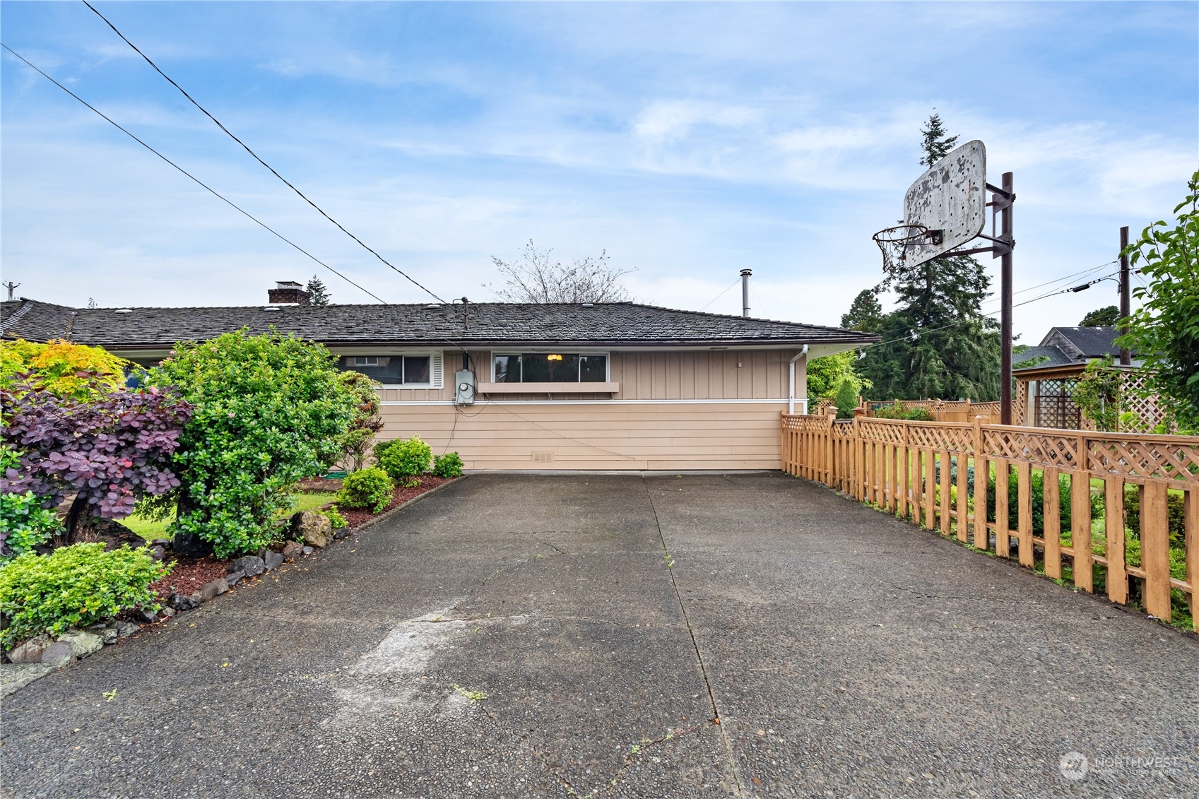property viewer photo 19
