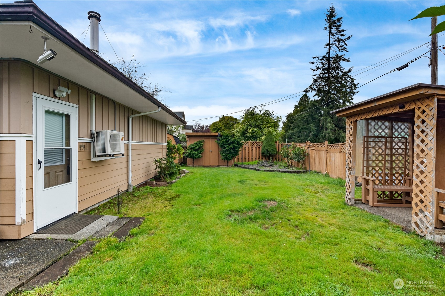 property viewer photo 24