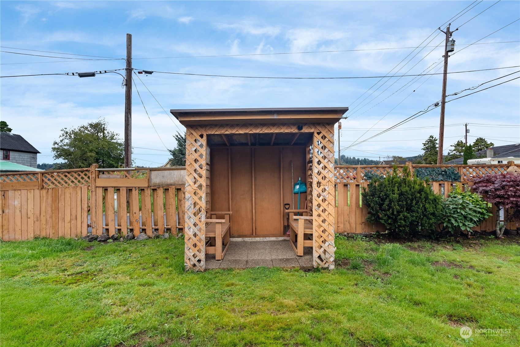 property viewer photo 25