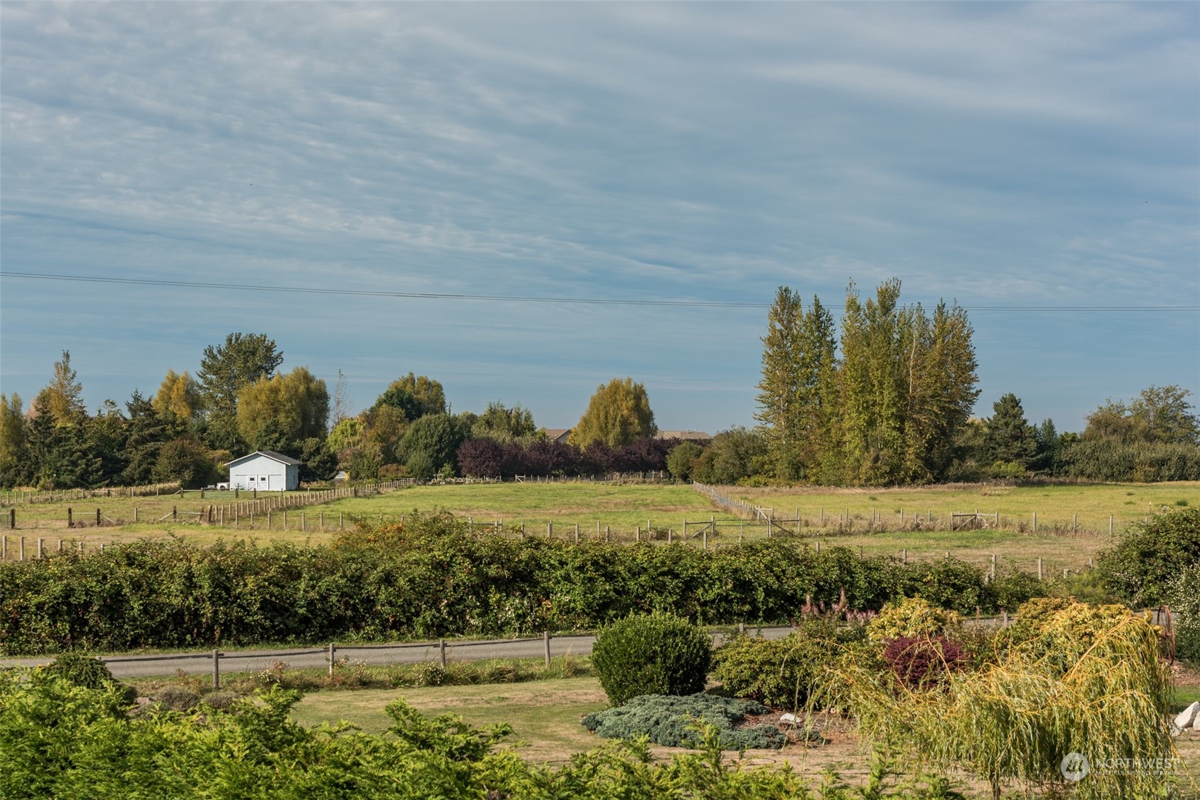property viewer photo 38