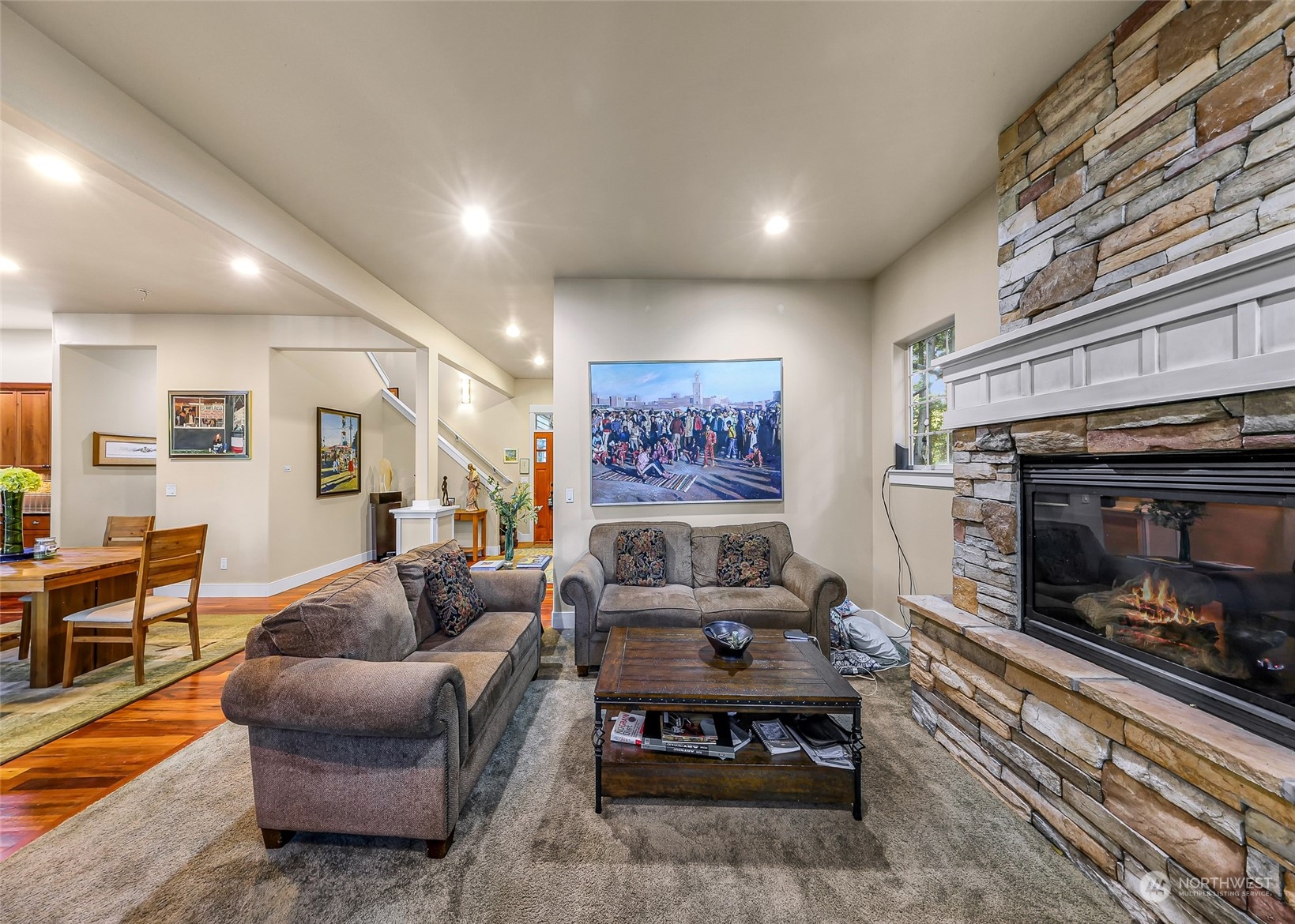 property viewer photo 23