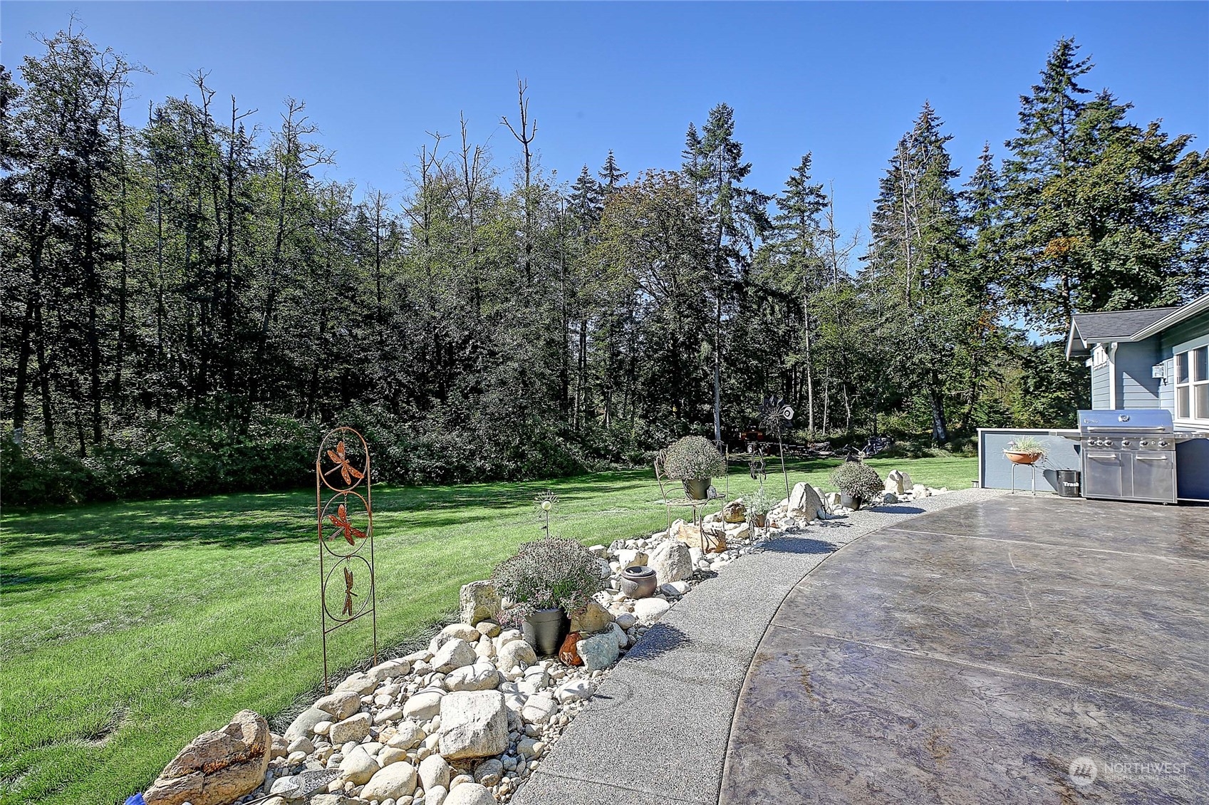property viewer photo 21