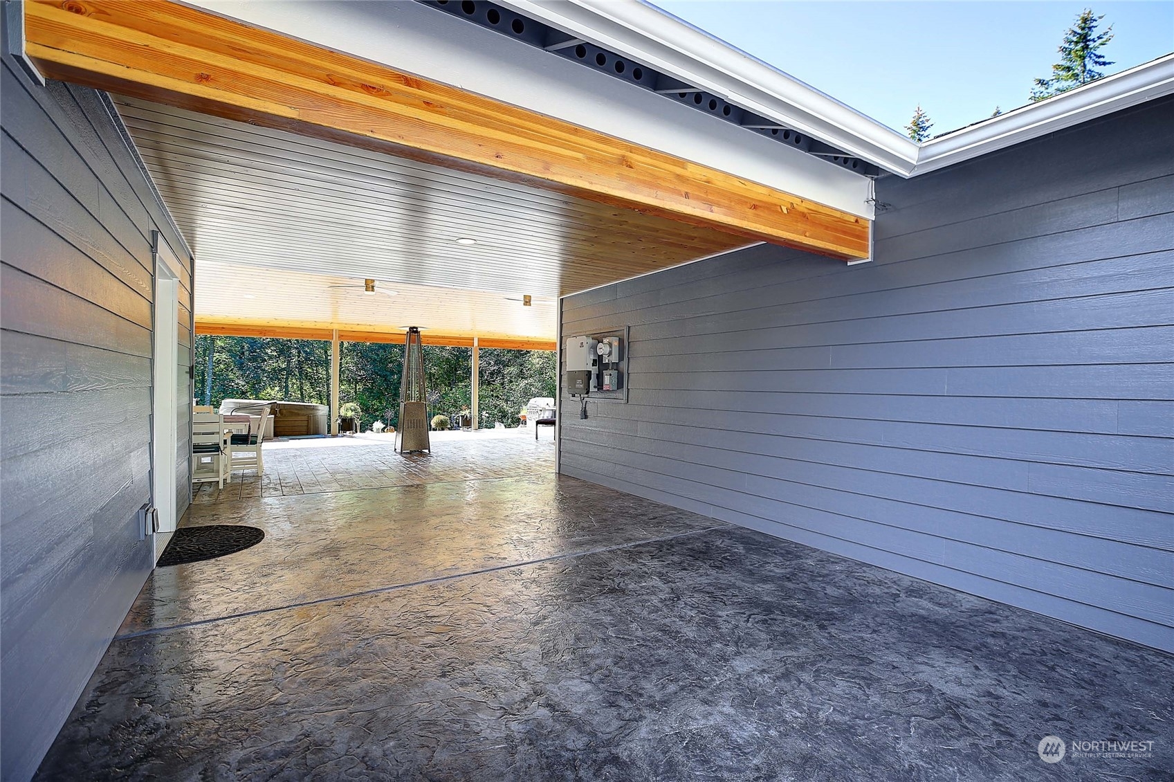 property viewer photo 28