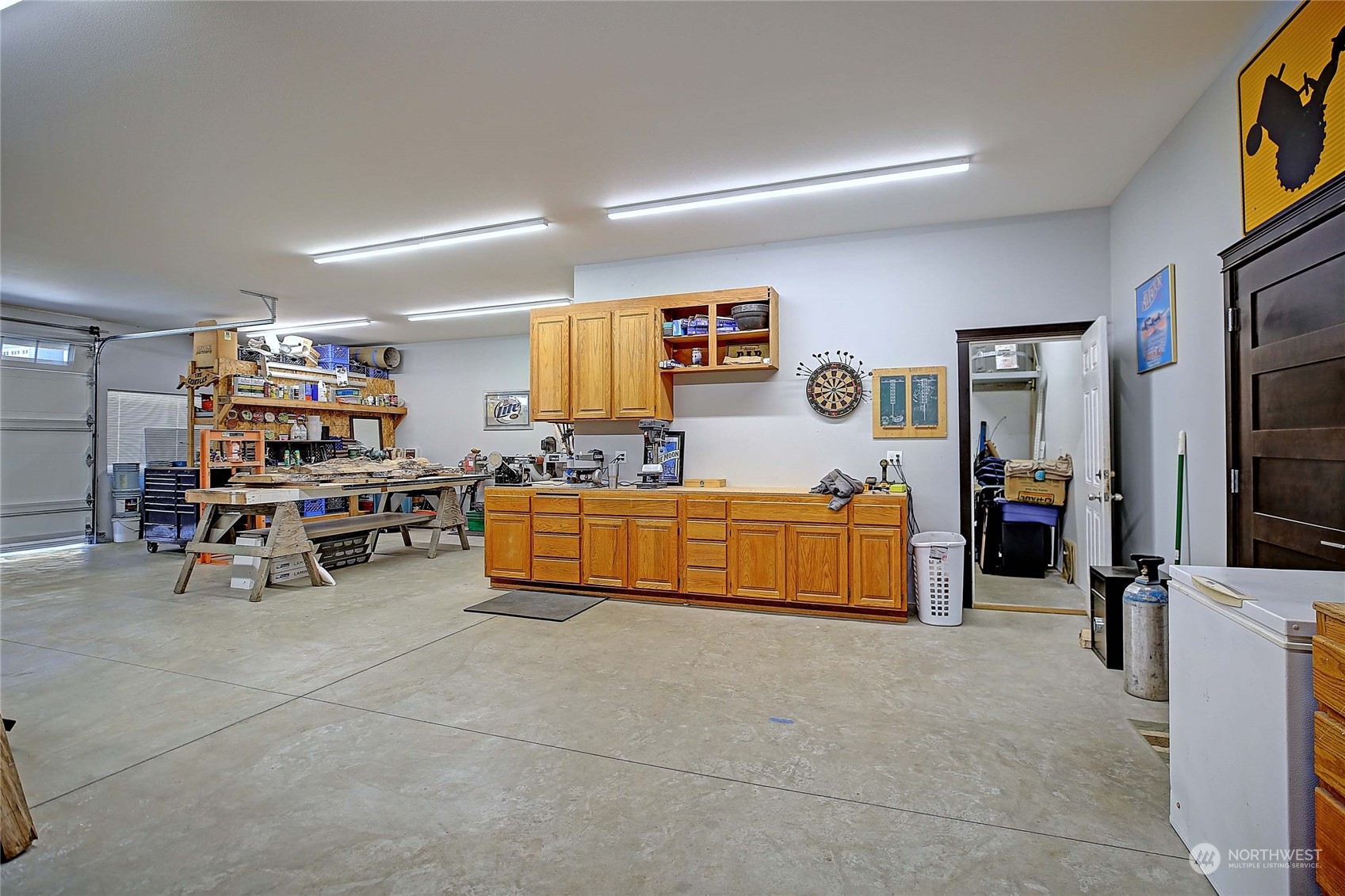 property viewer photo 30