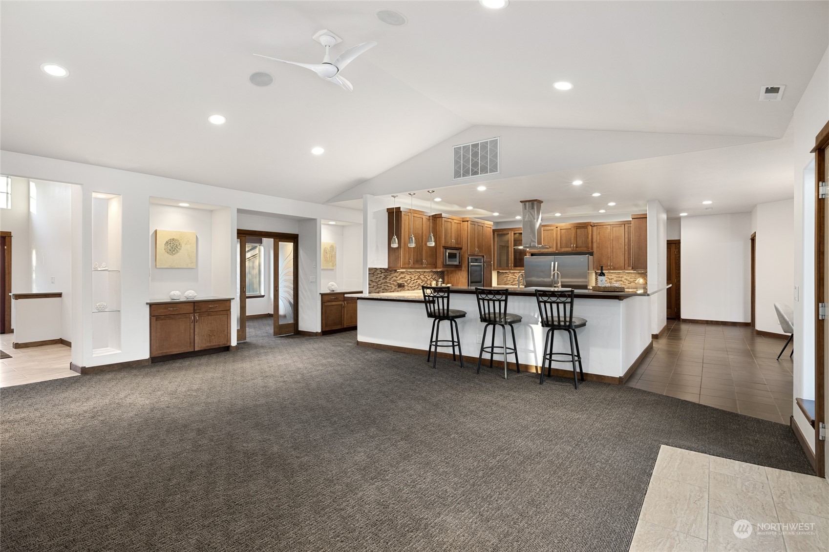 property viewer photo 11