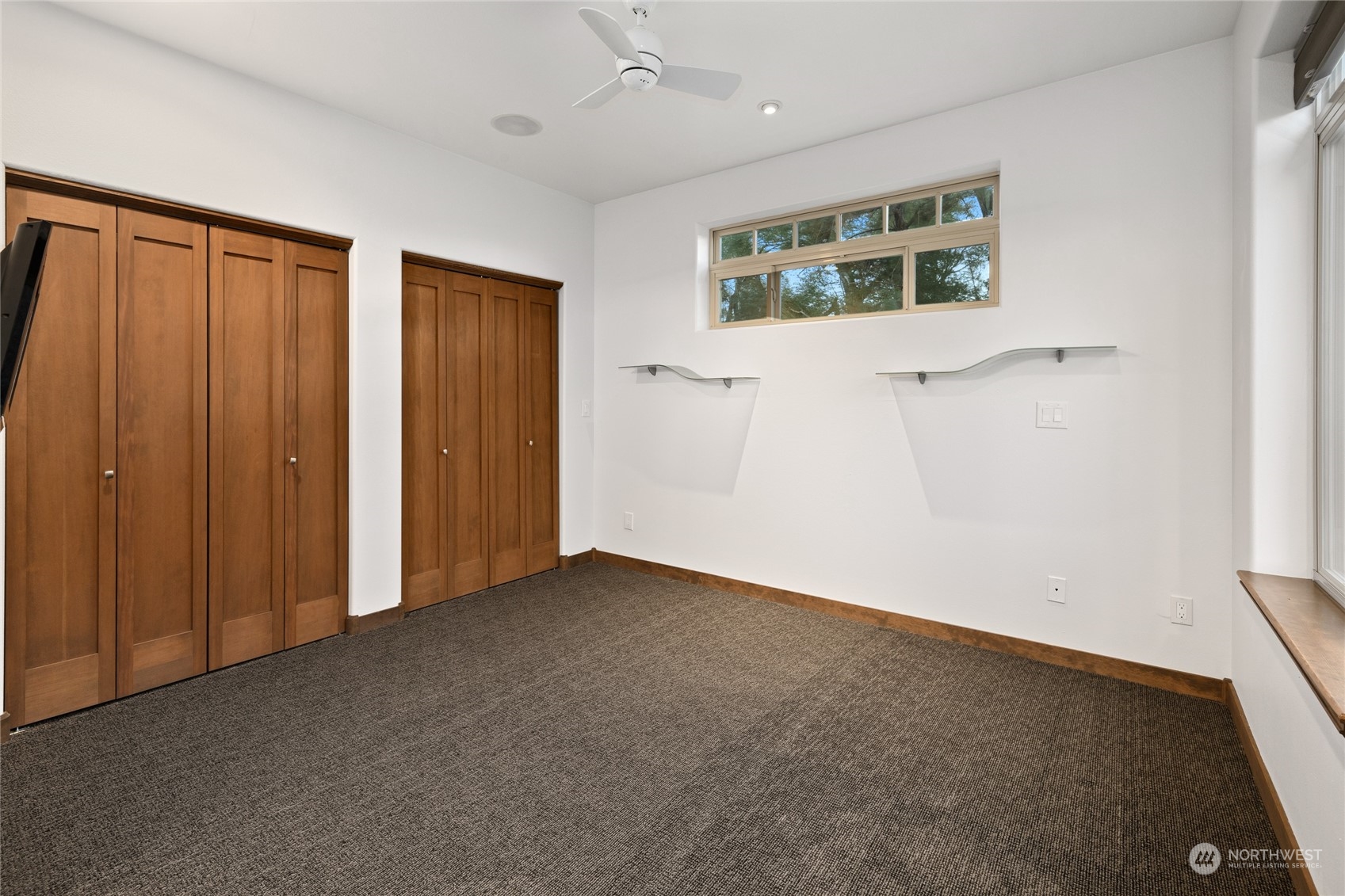 property viewer photo 30
