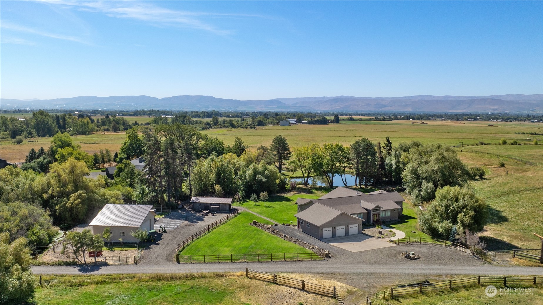 property viewer photo 38