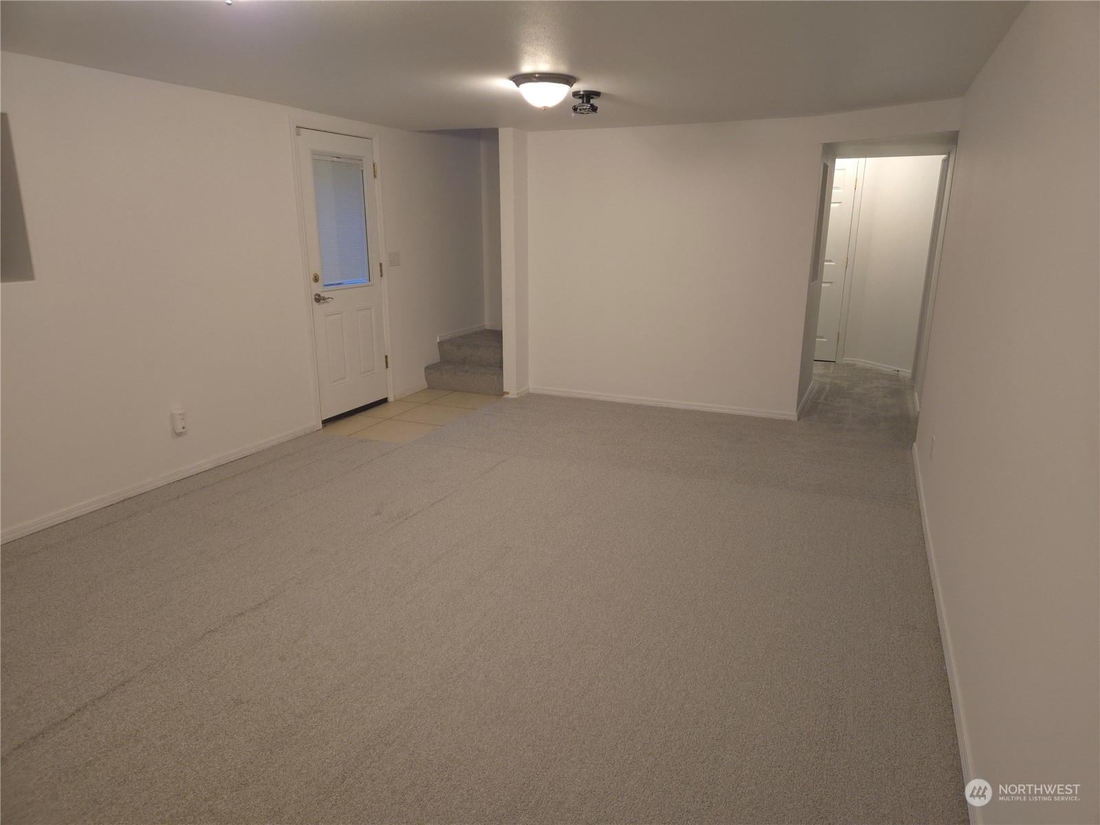 property viewer photo 25