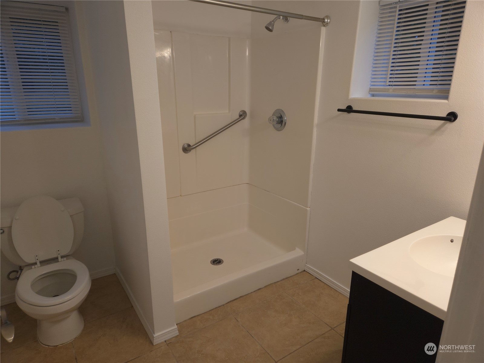 property viewer photo 30