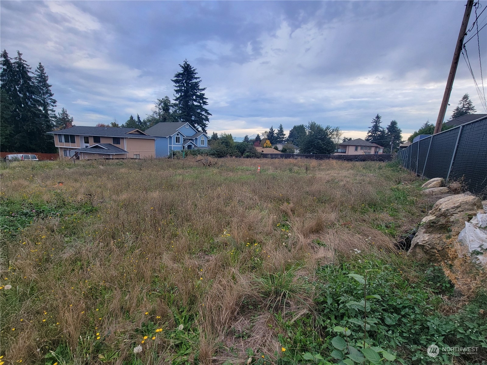 property viewer photo 2