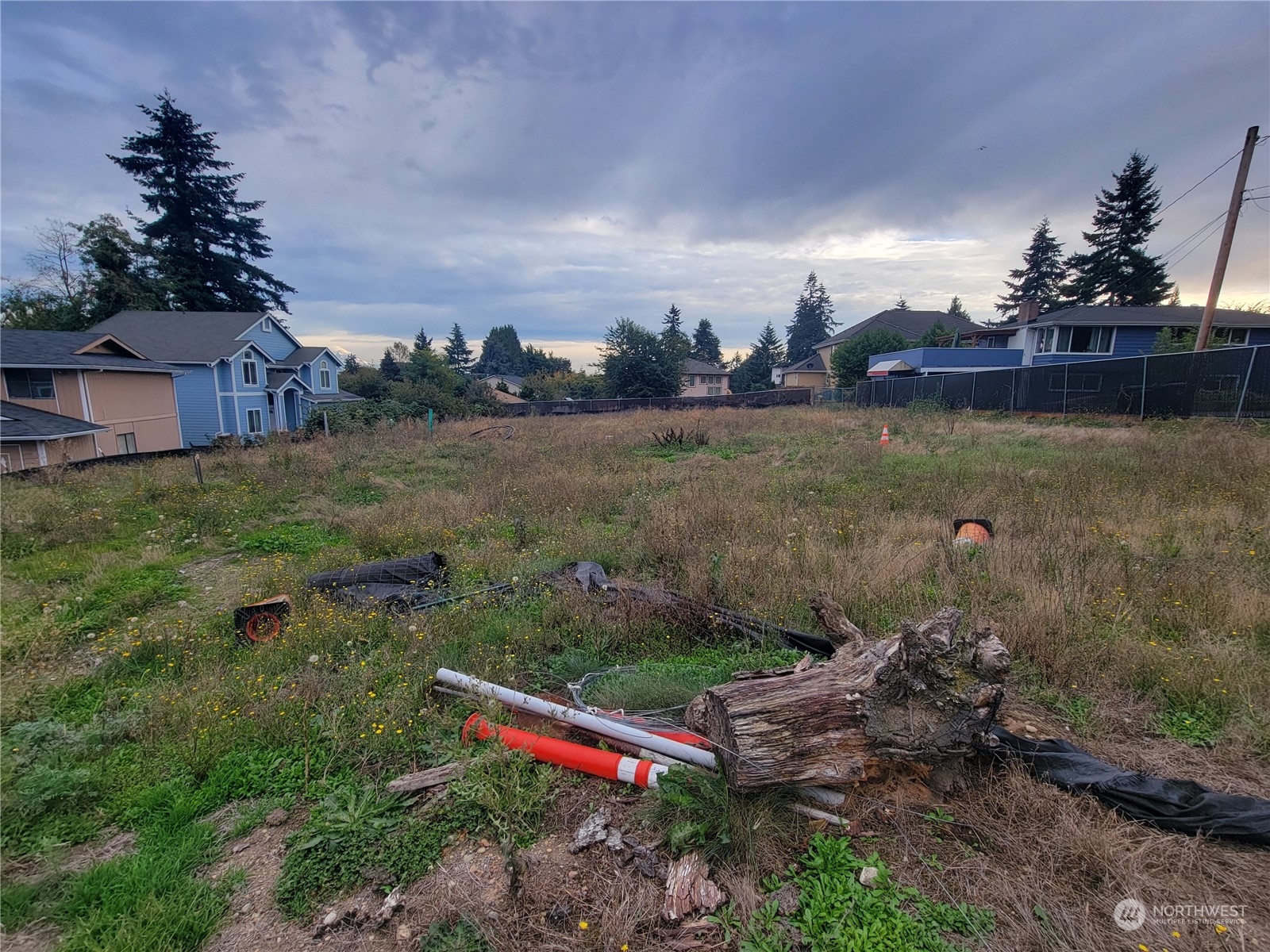 property viewer photo 3