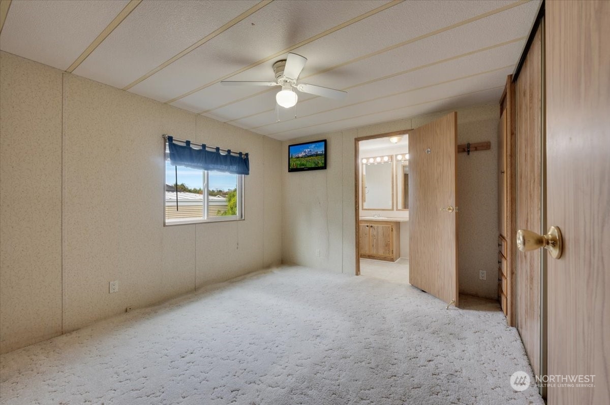 property viewer photo 13