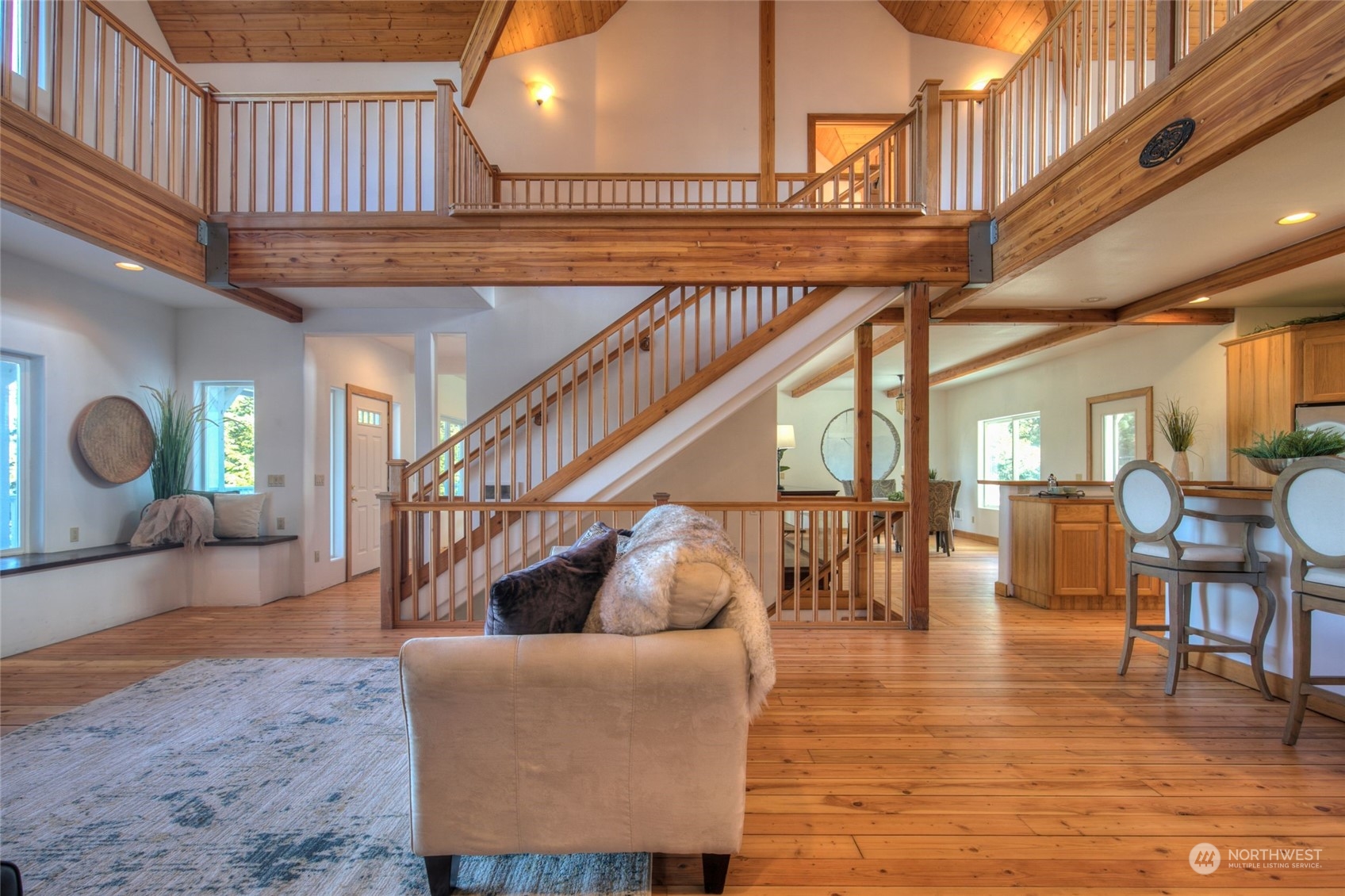 property viewer photo 5