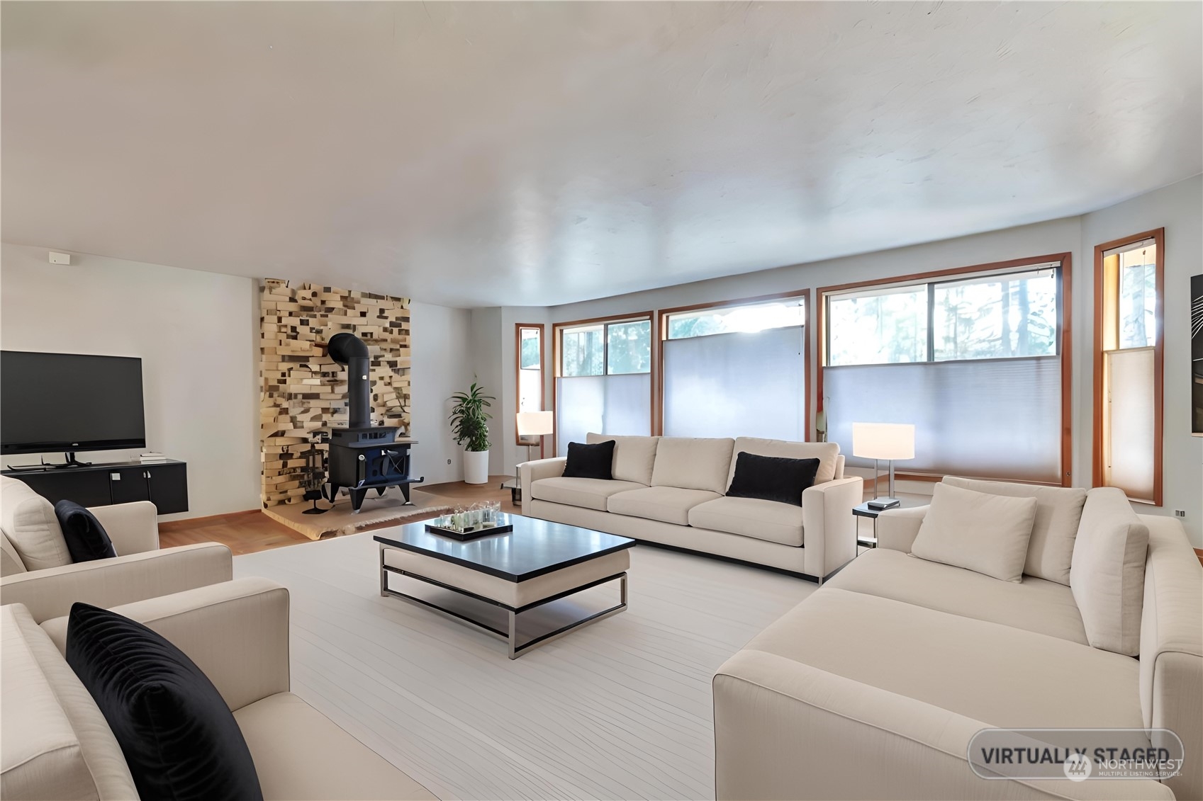 property viewer photo 1
