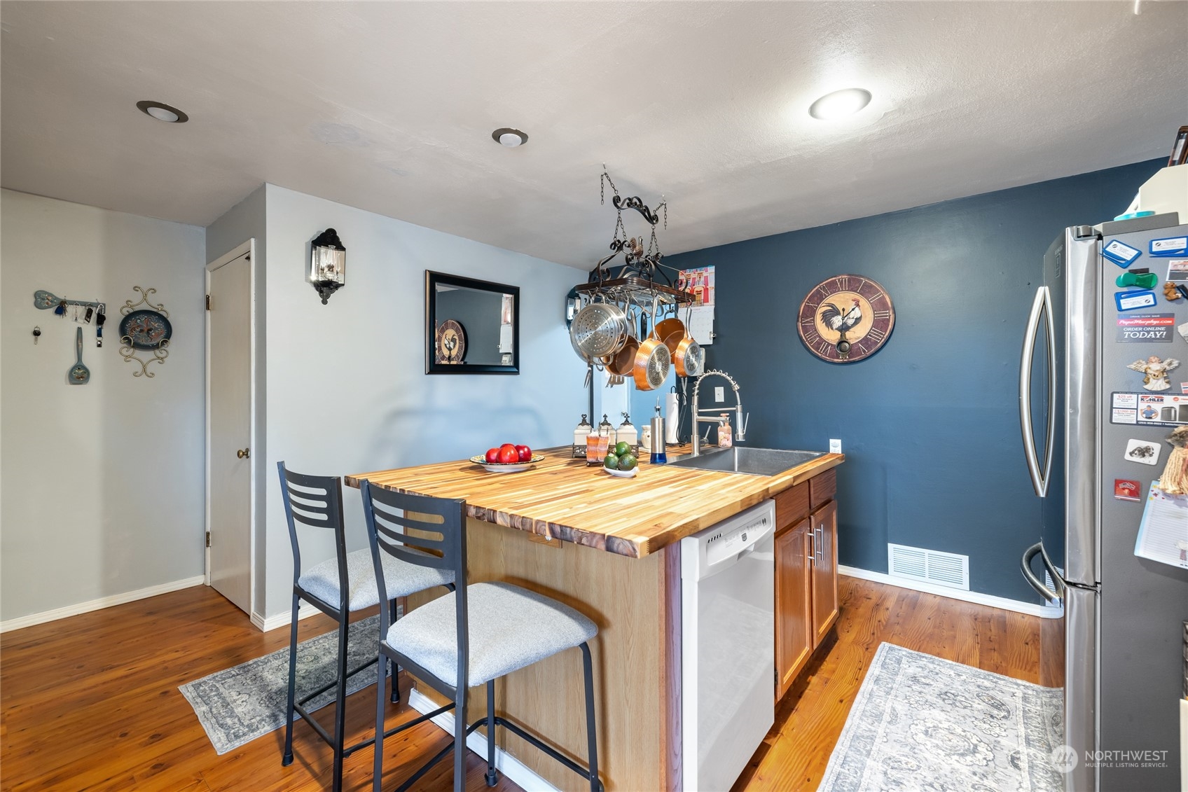 property viewer photo 8