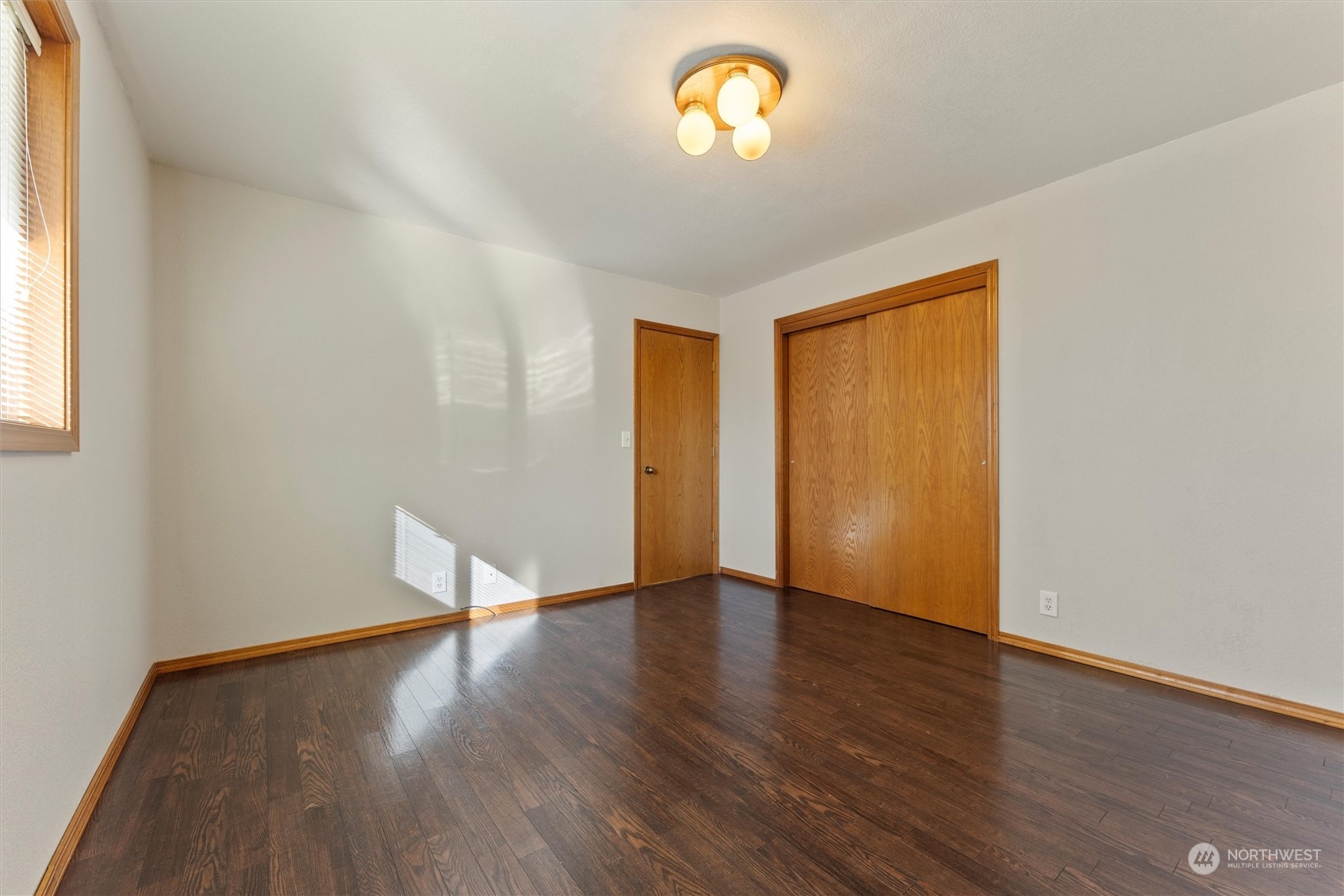 property viewer photo 21