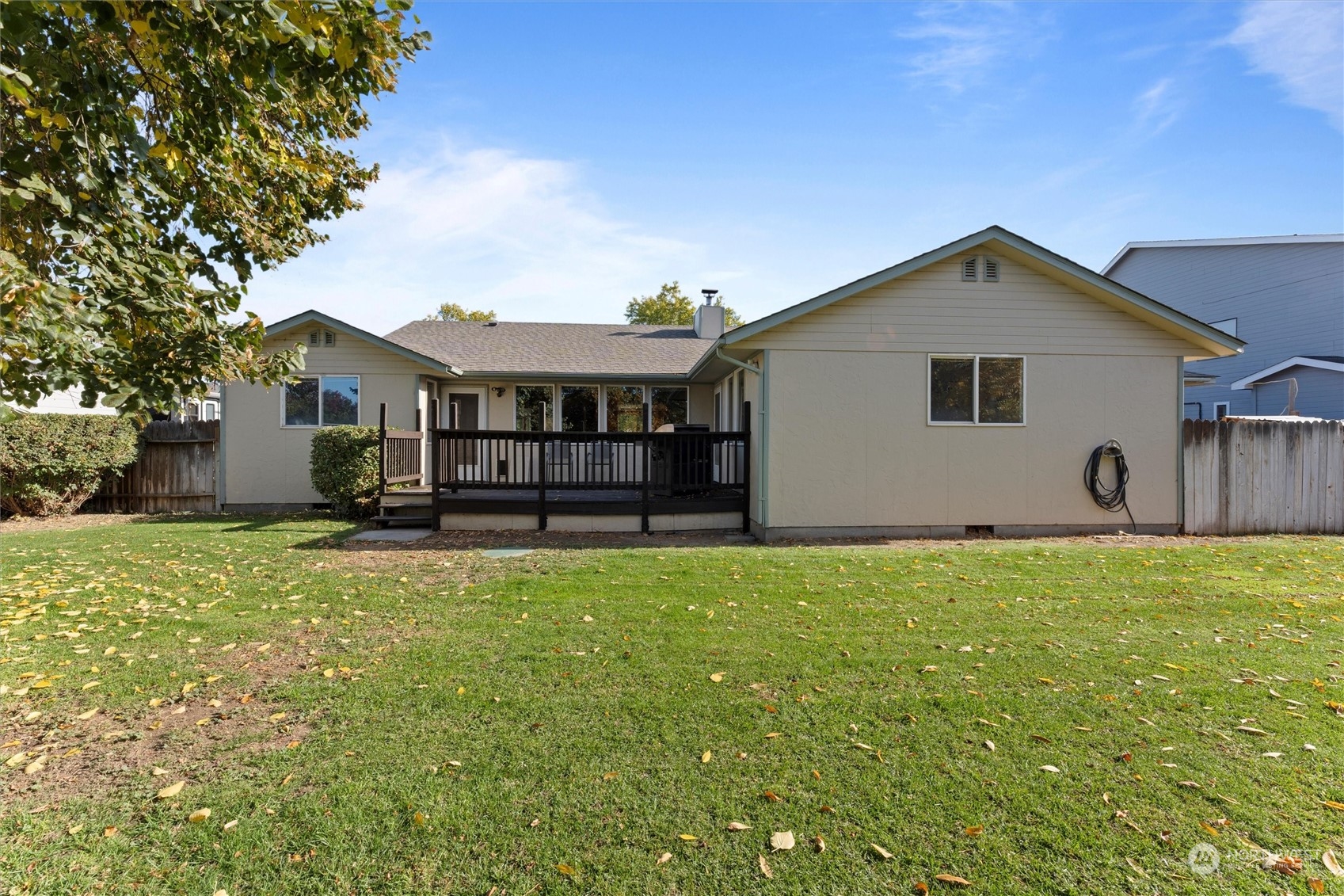 property viewer photo 32