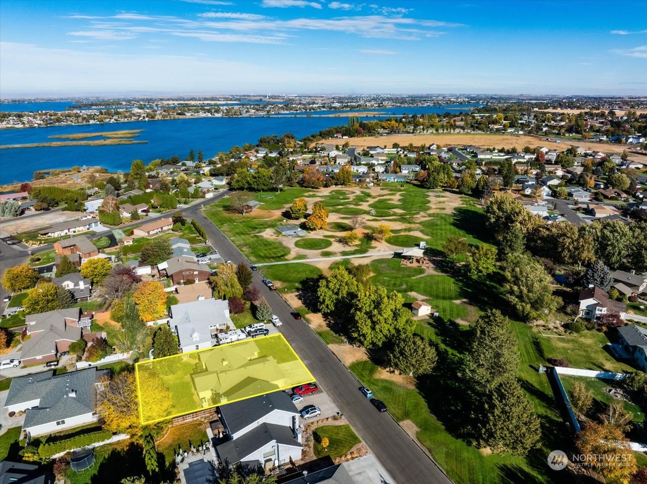property viewer photo 37