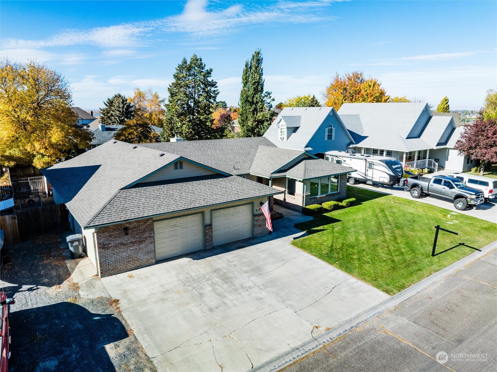 property viewer photo 38