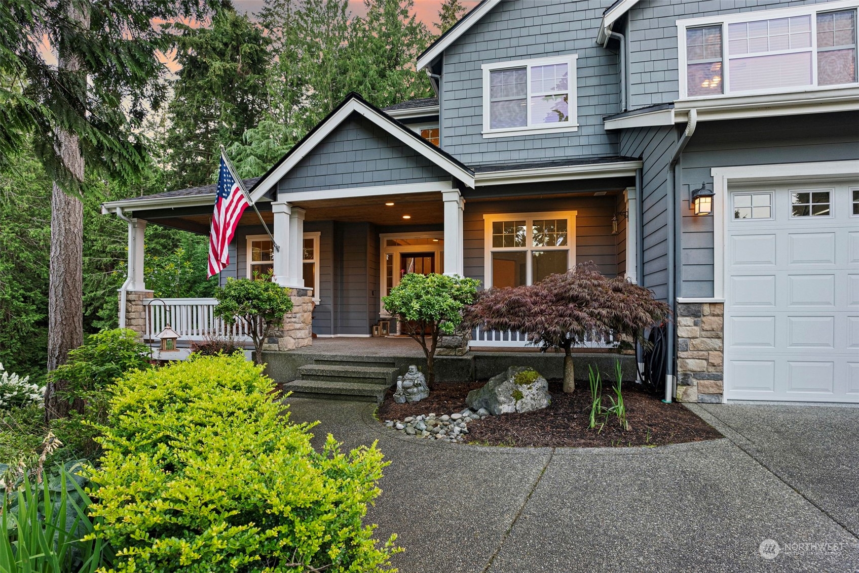 property viewer photo 1