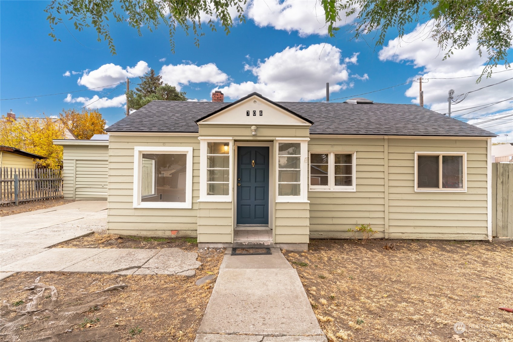 property viewer photo 24