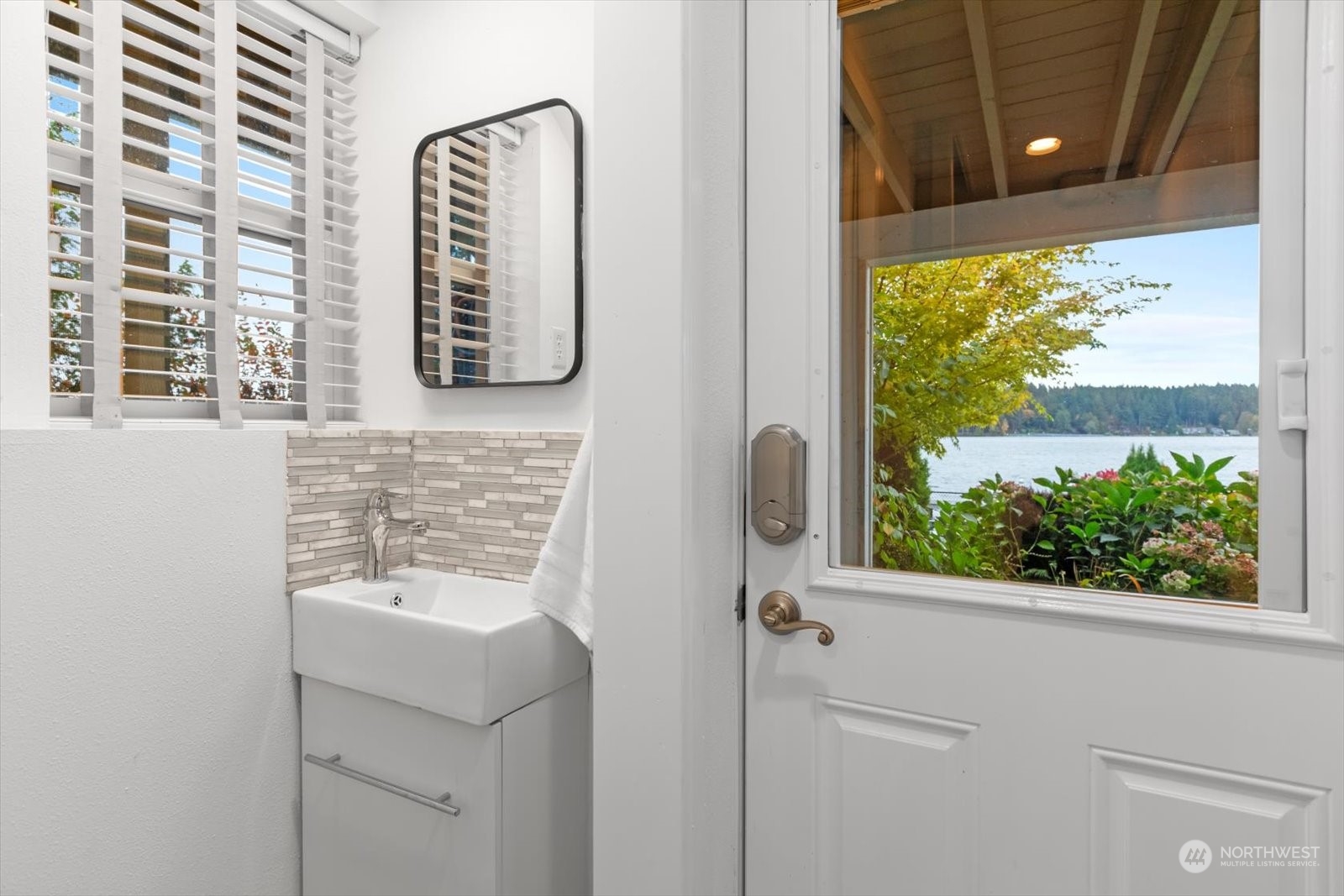 property viewer photo 22