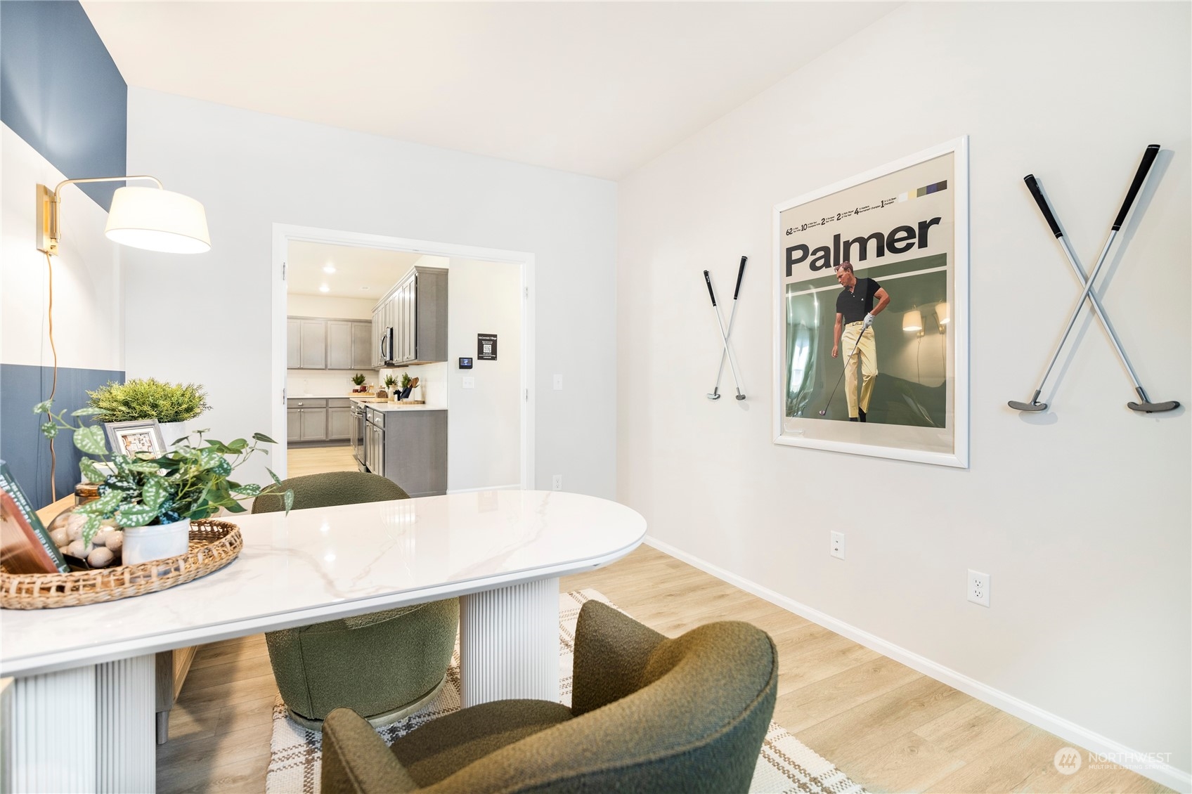property viewer photo 4