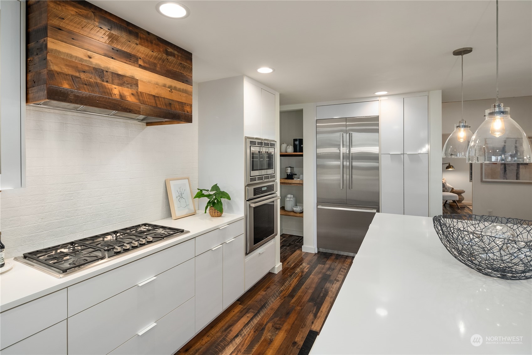 property viewer photo 13