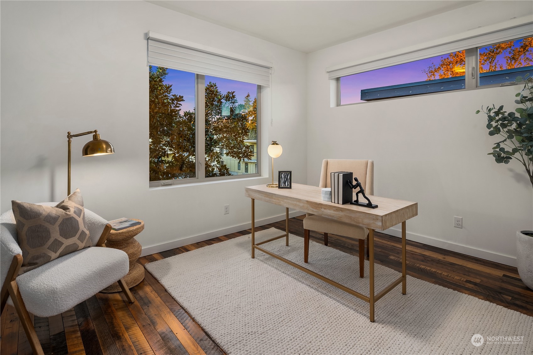 property viewer photo 15