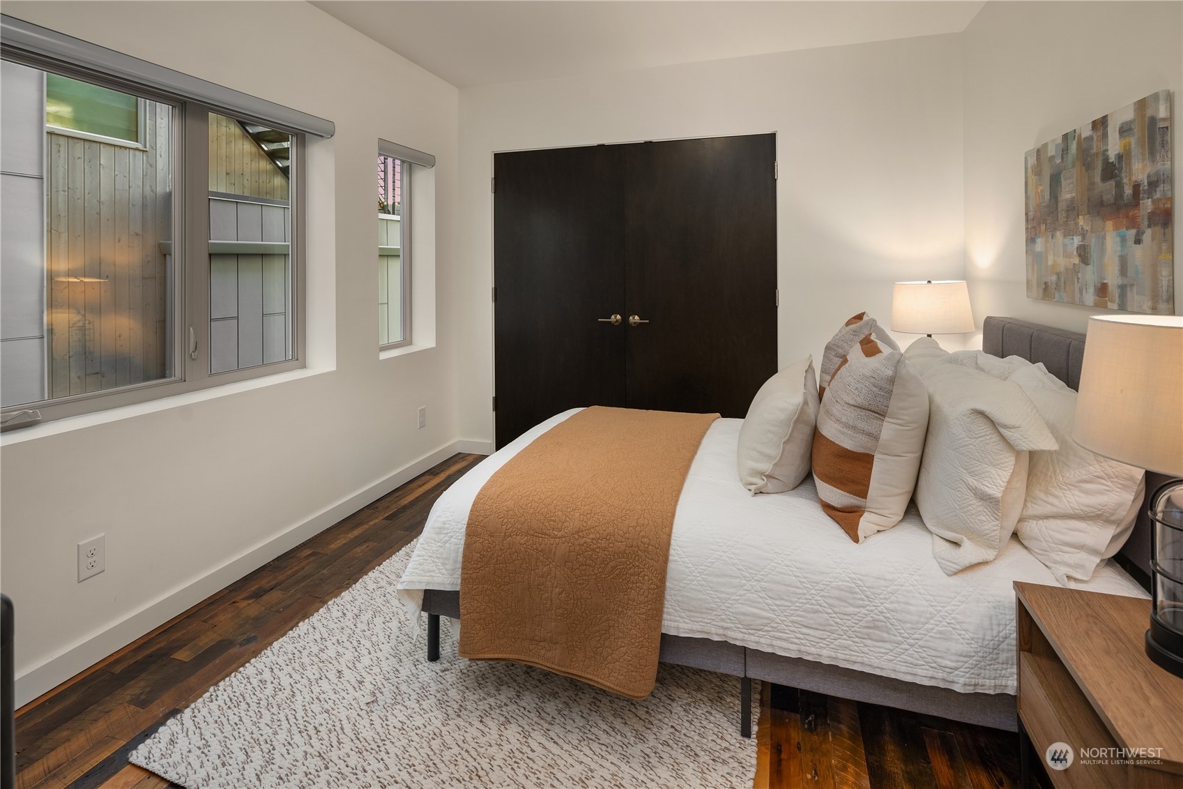 property viewer photo 26