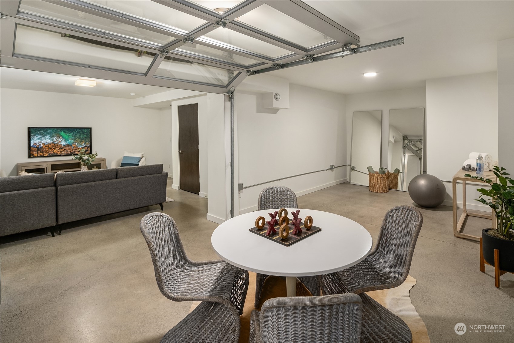 property viewer photo 31