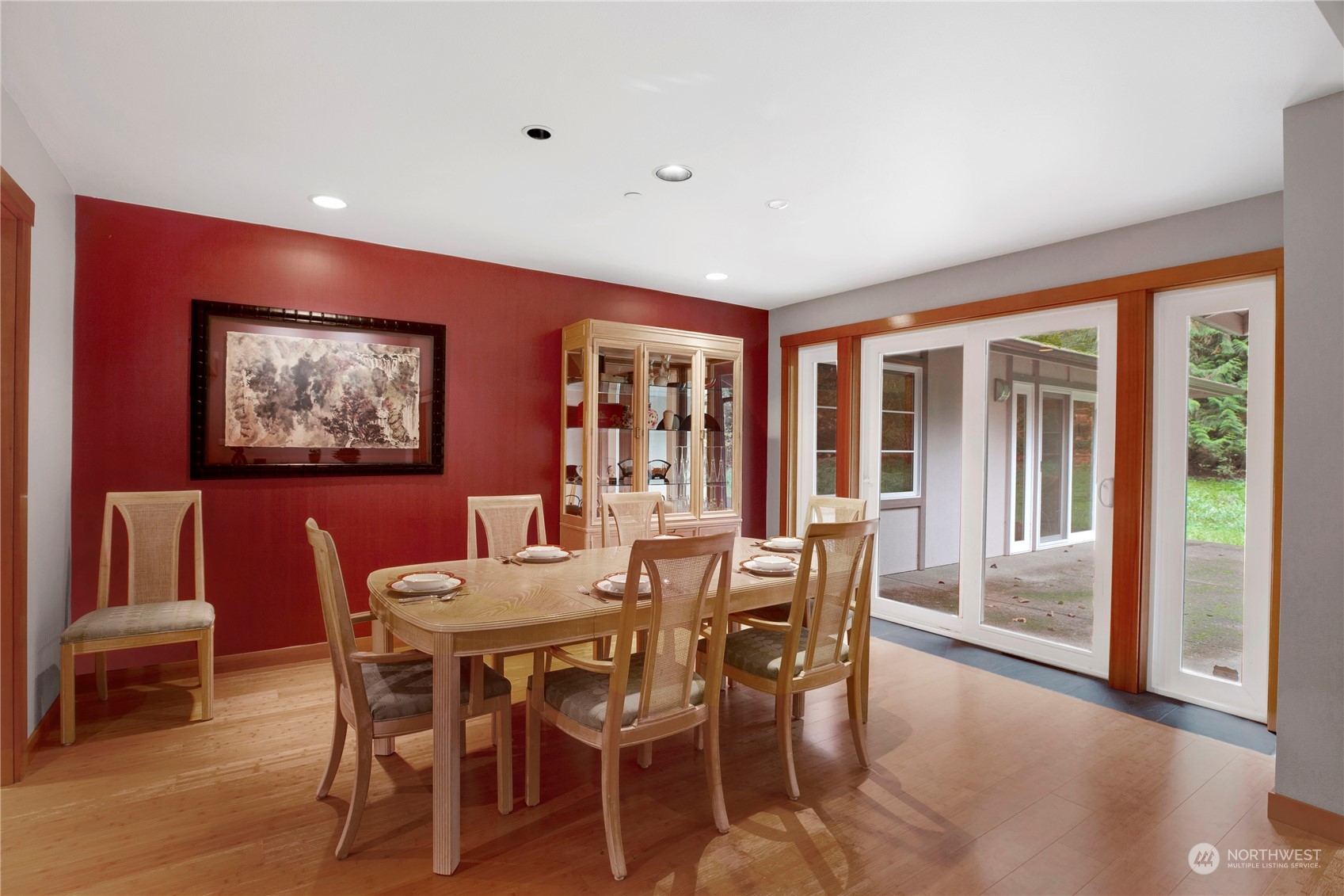 property viewer photo 11