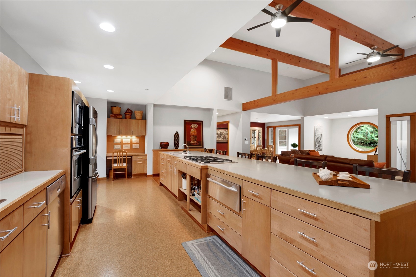 property viewer photo 12