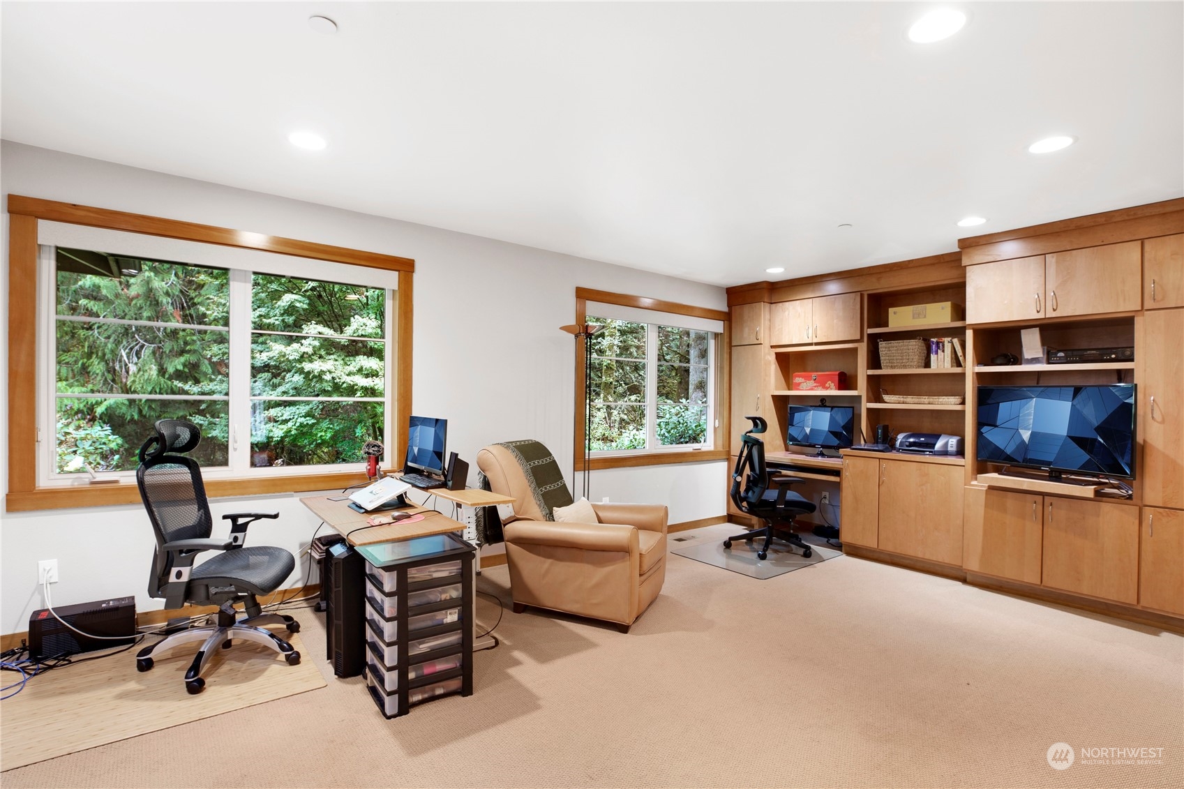 property viewer photo 18