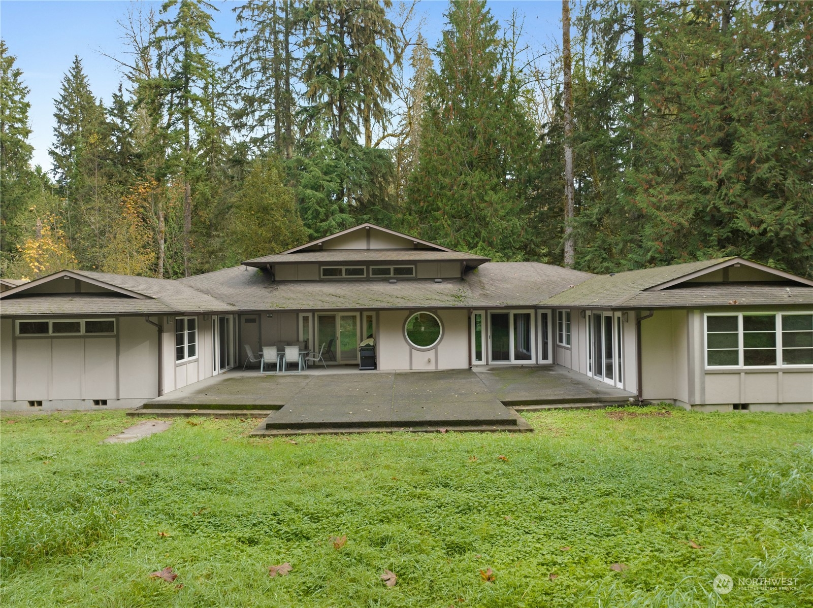 property viewer photo 31