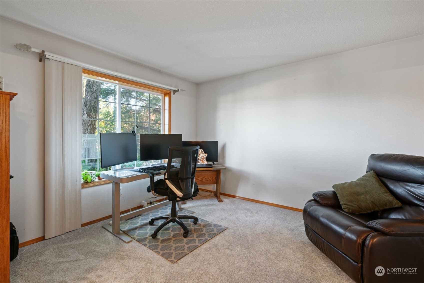 property viewer photo 5