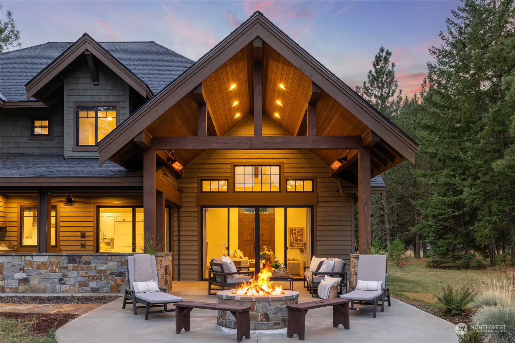 property viewer photo 10